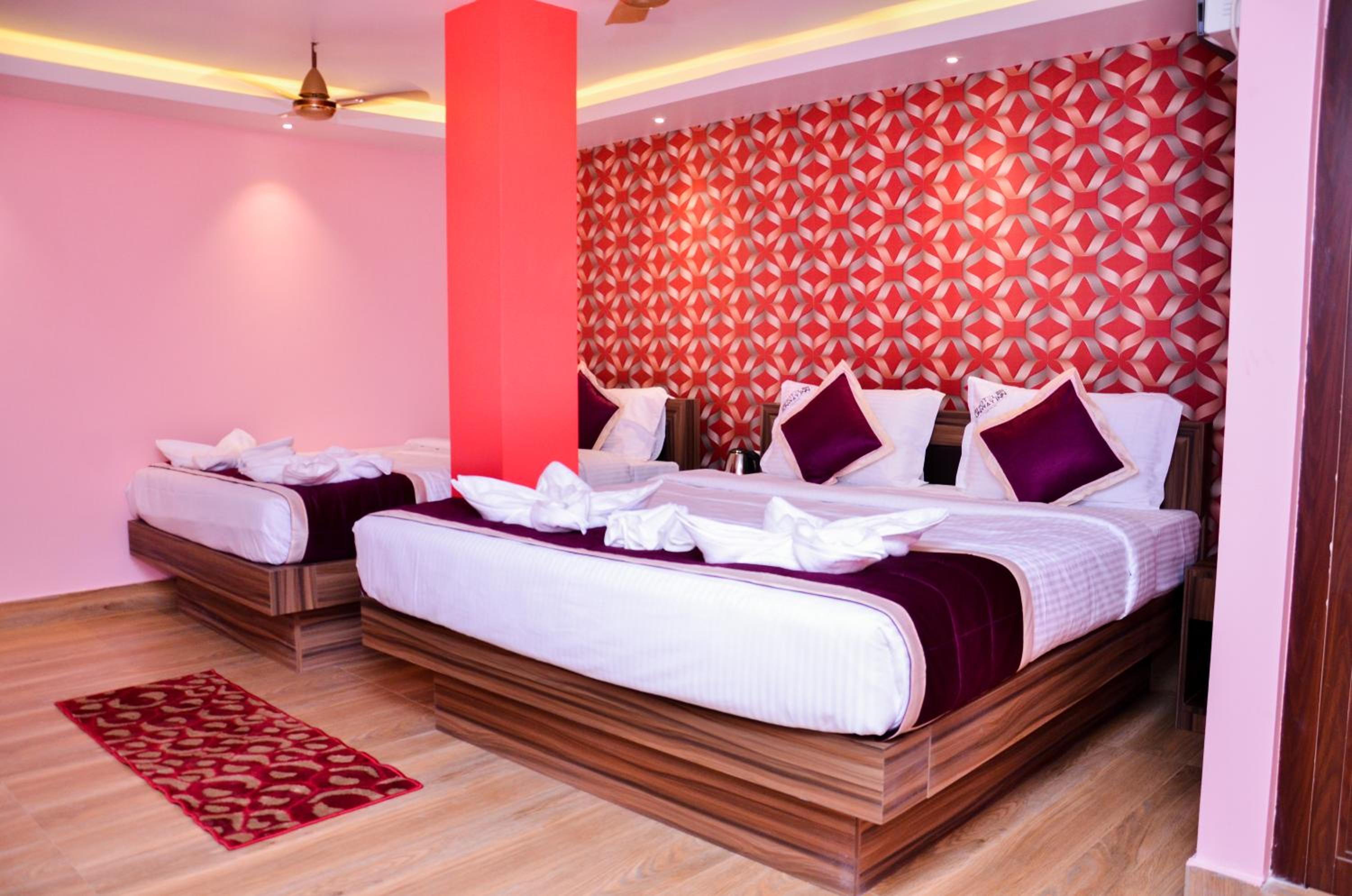 Family Room - Photo 4
