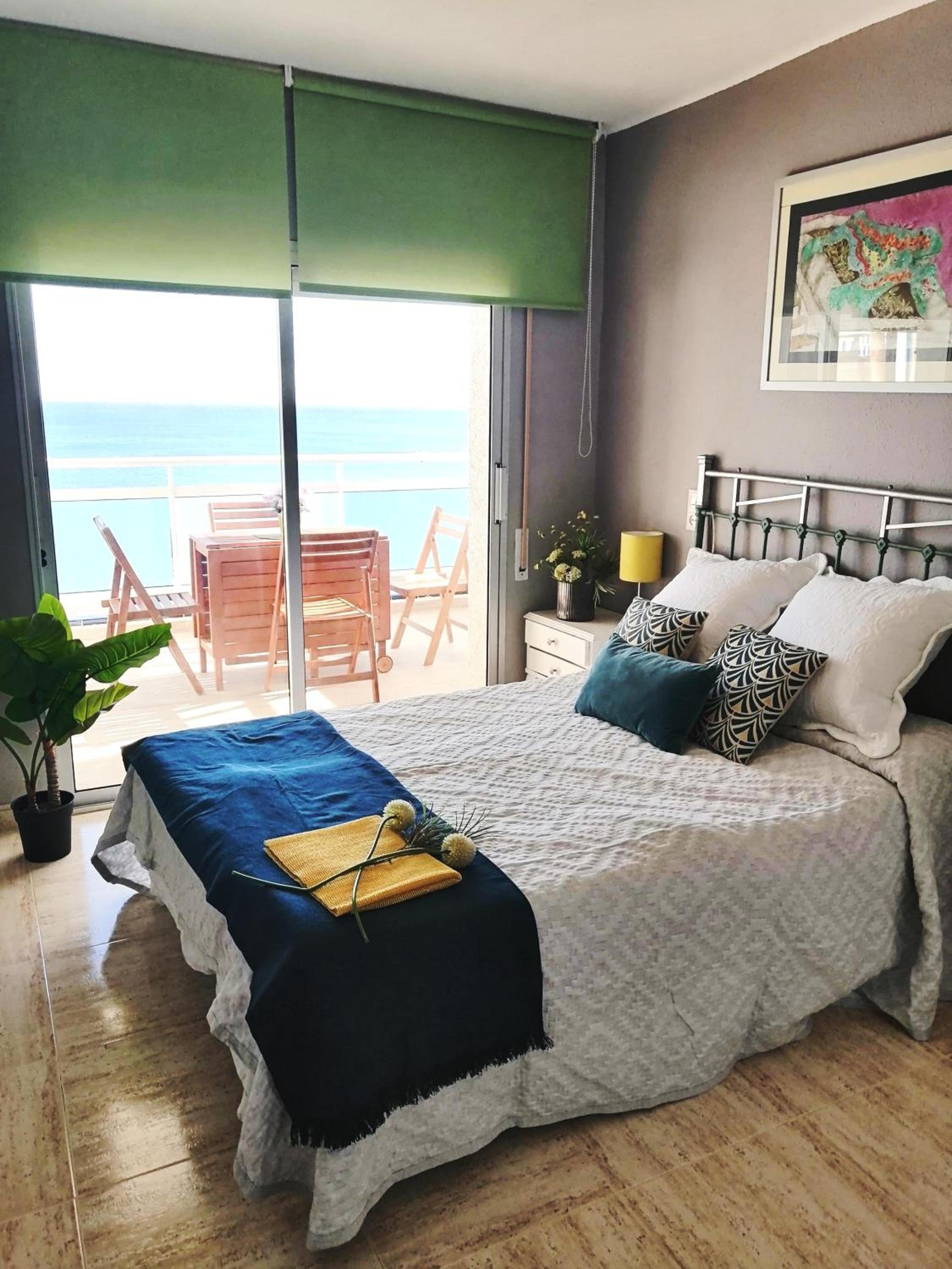 Apartamento con vista al mar