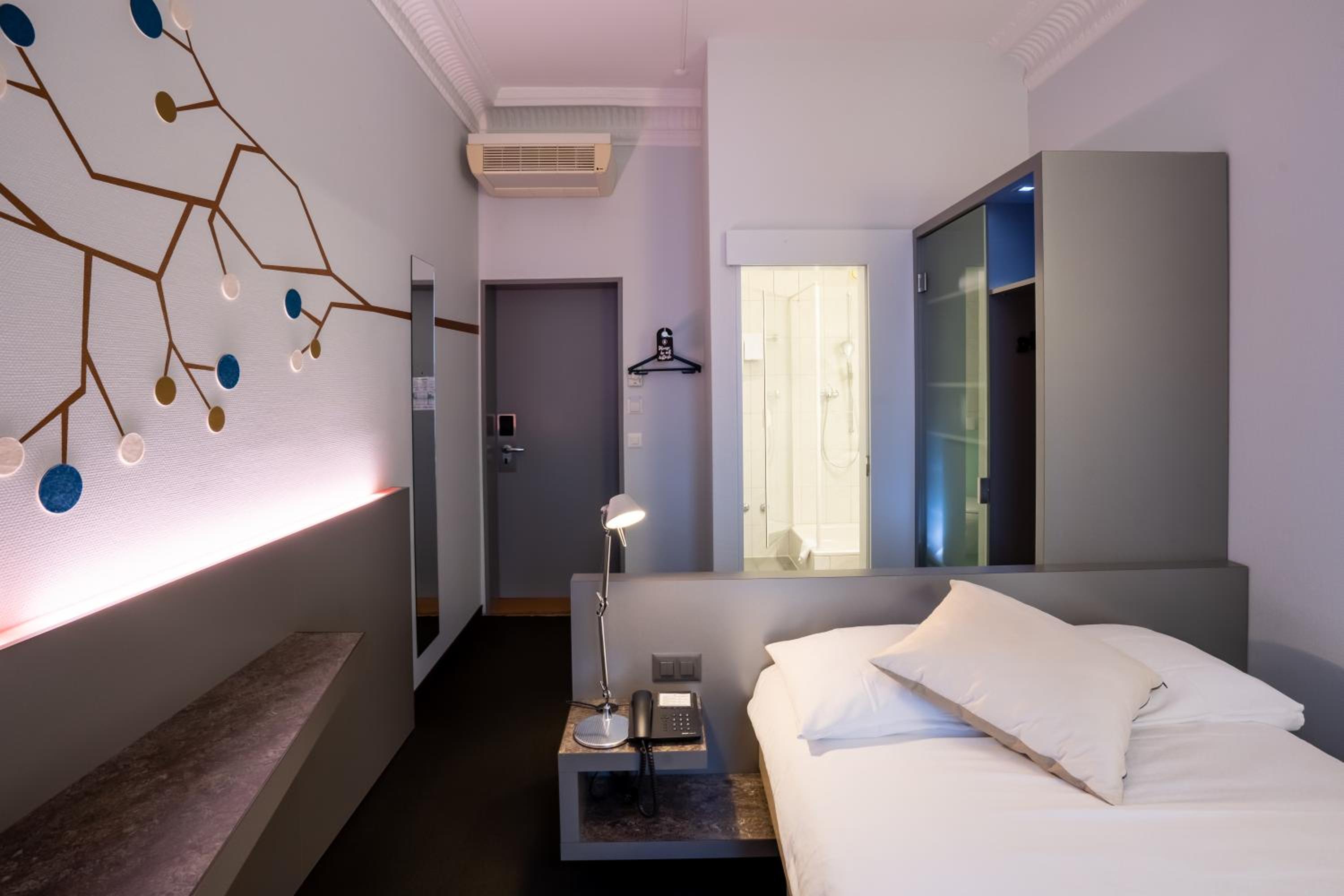 PARK  Single Room