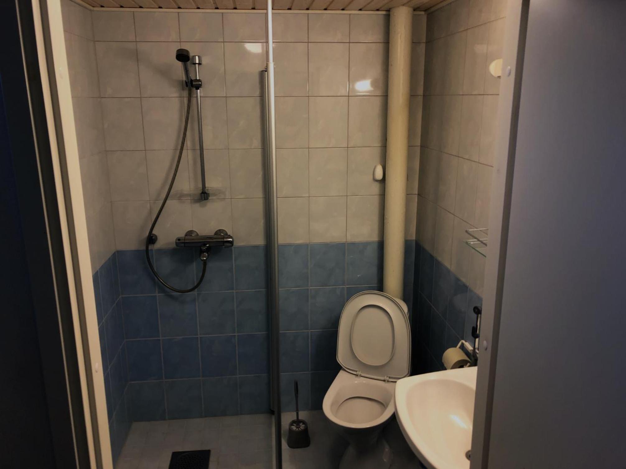 One-Bedroom Apartment - Photo 10