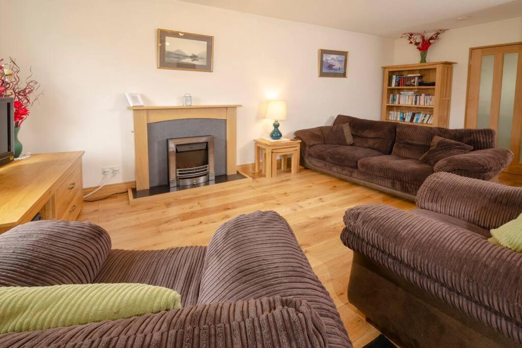 Two-Bedroom House photo 2