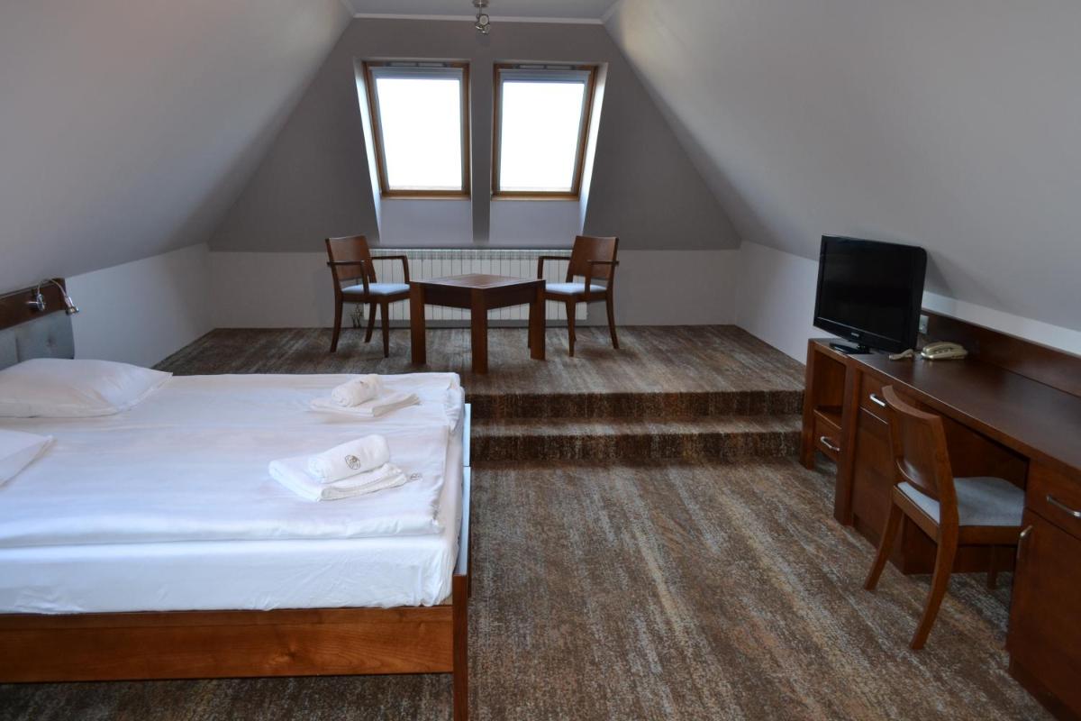 Triple Room photo 3