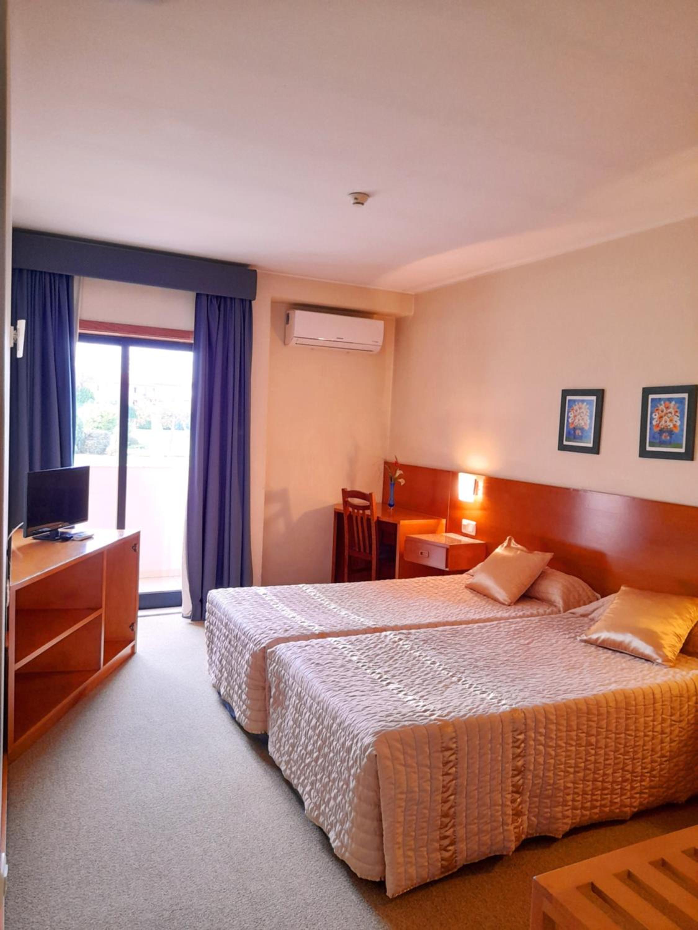 Triple Room - Photo 7