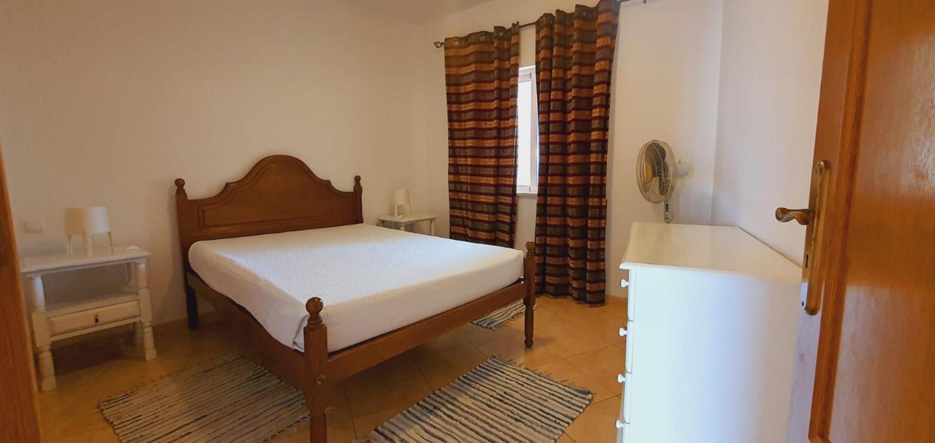 Three-Bedroom Premium Apartment with Balcony photo 2