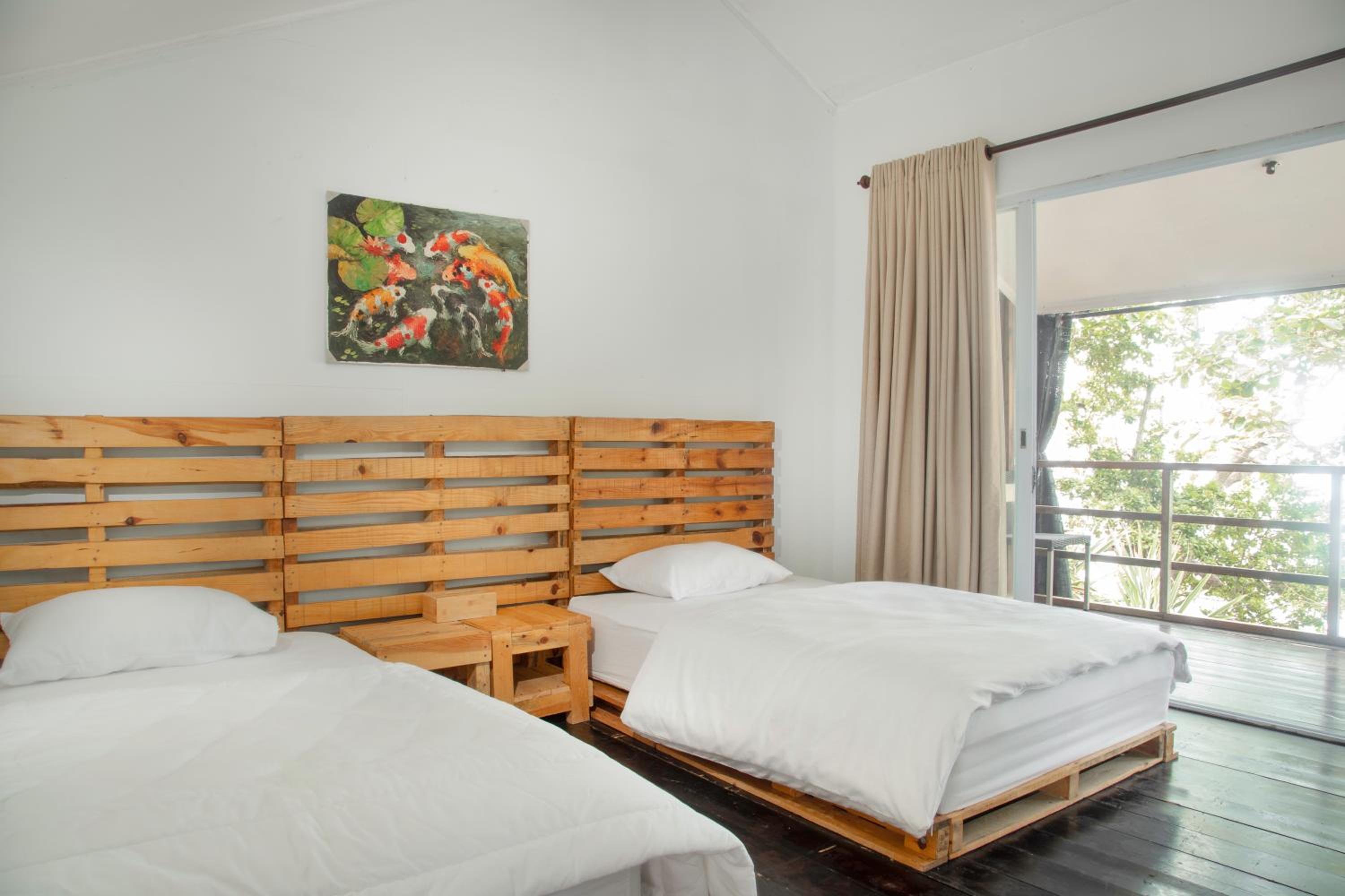 Deluxe Double or Twin Room with Sea View photo 2