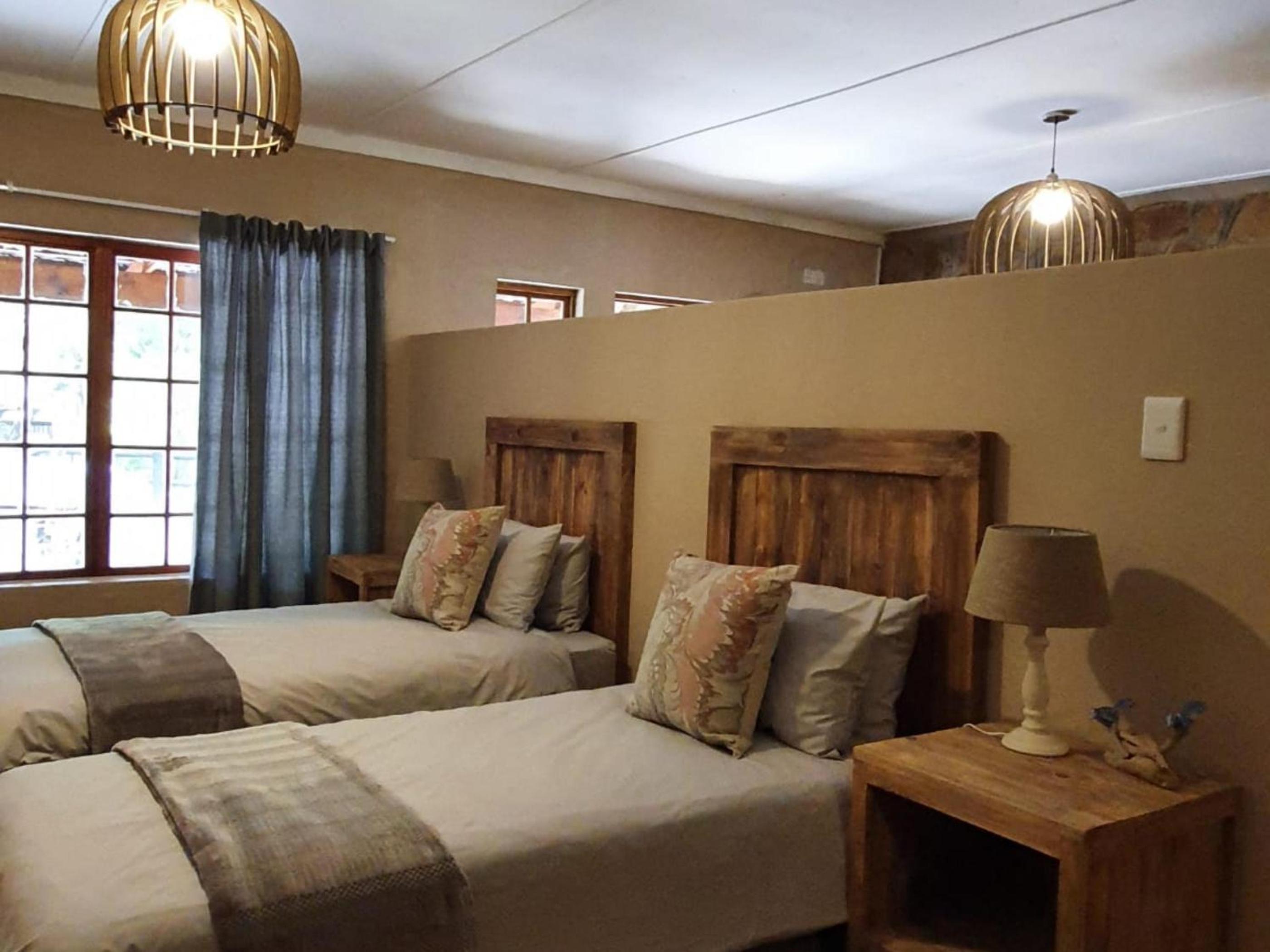 Two-Bedroom House - Photo 5