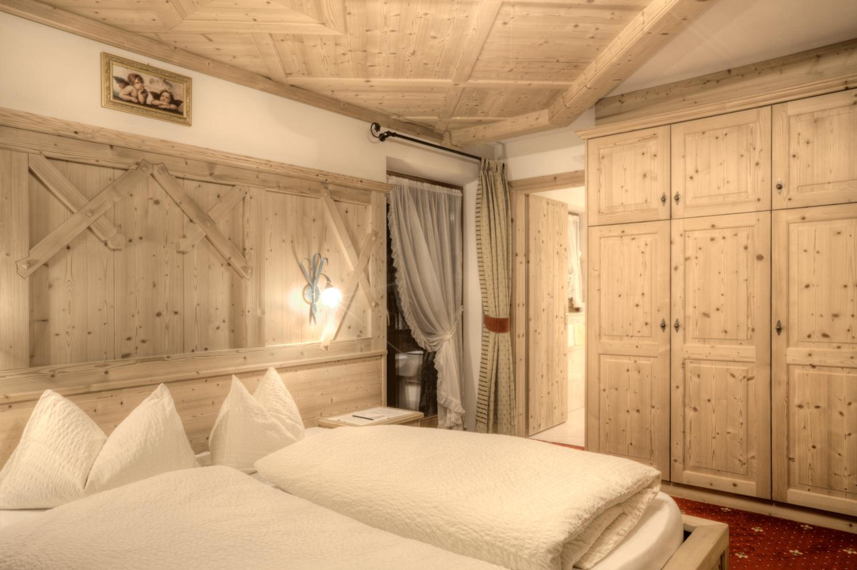 Superior Double Room - Photo 7