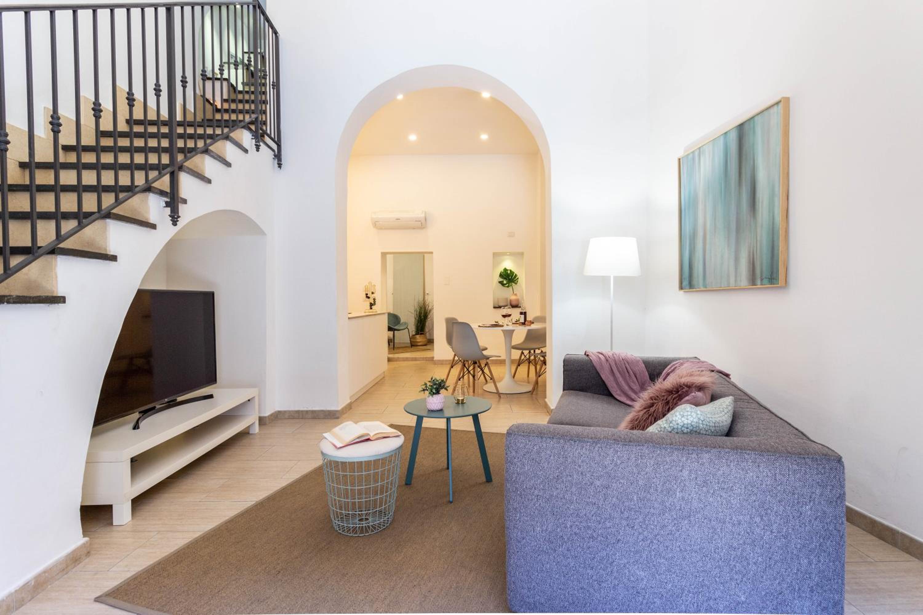 Two-Bedroom Townhouse - Photo 1