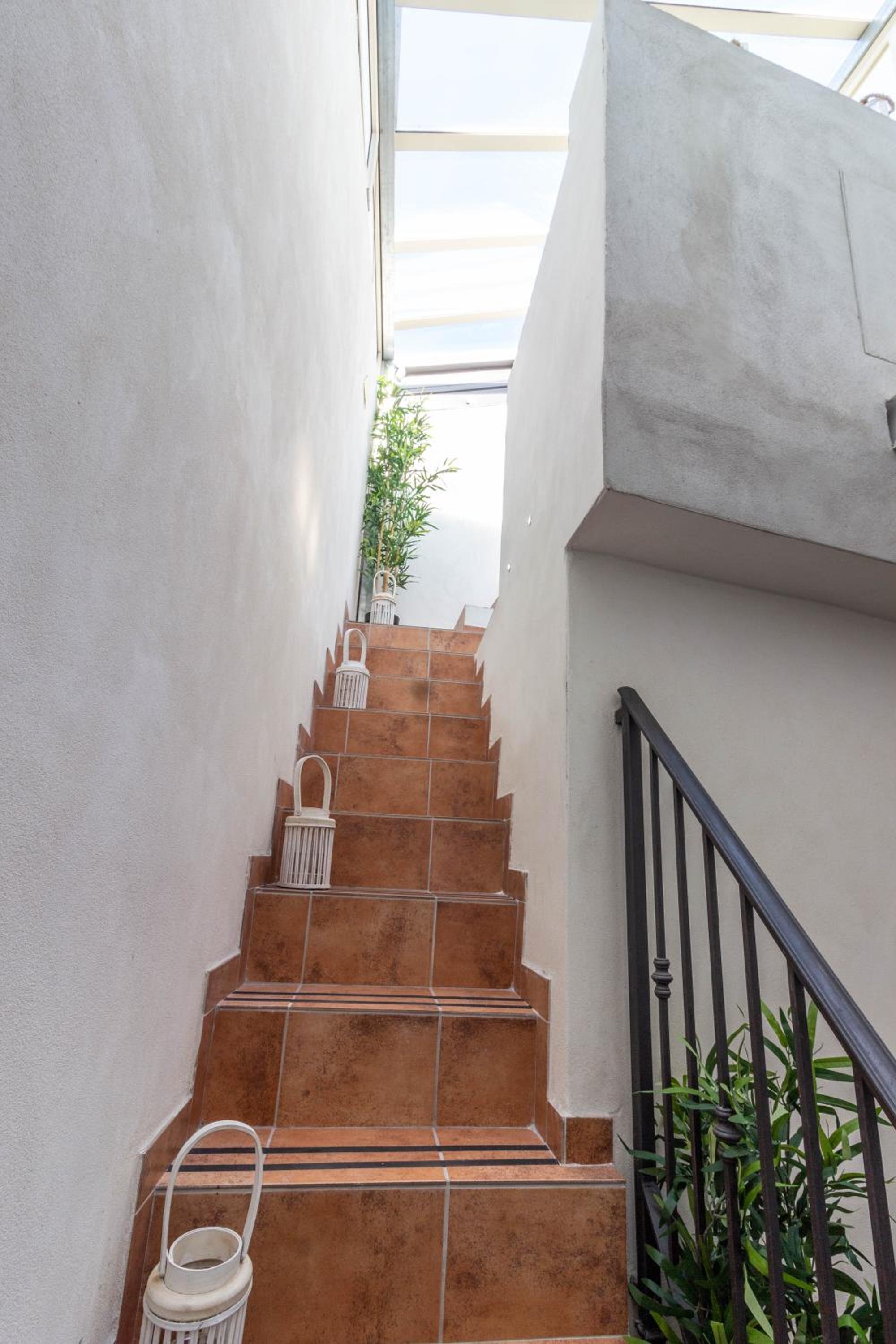 Two-Bedroom Townhouse - Photo 24