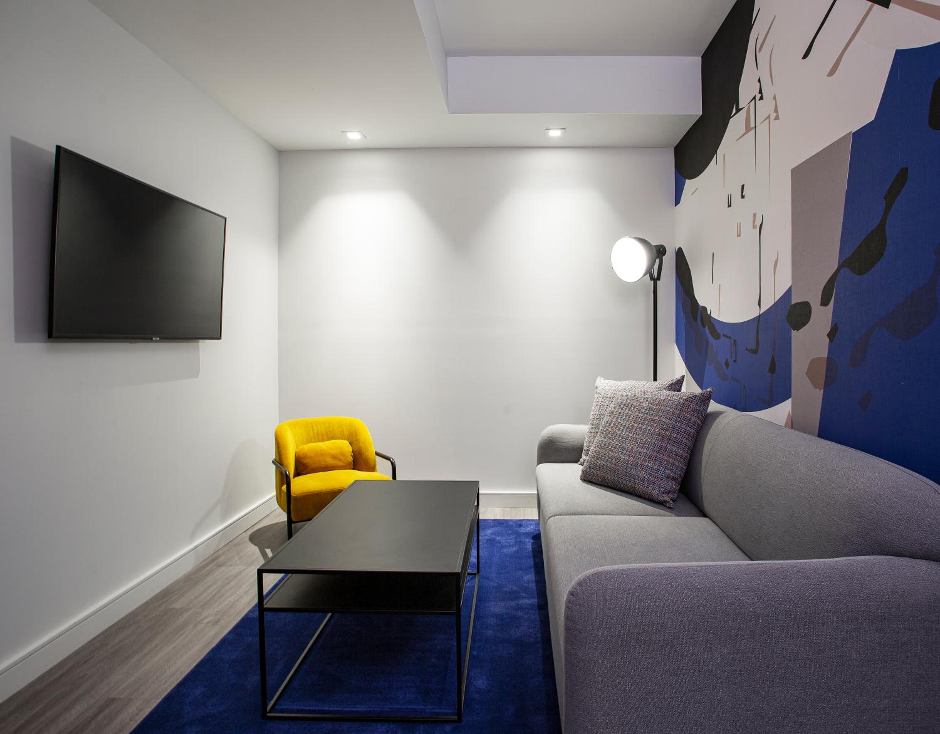 King Suite with Sofa Bed