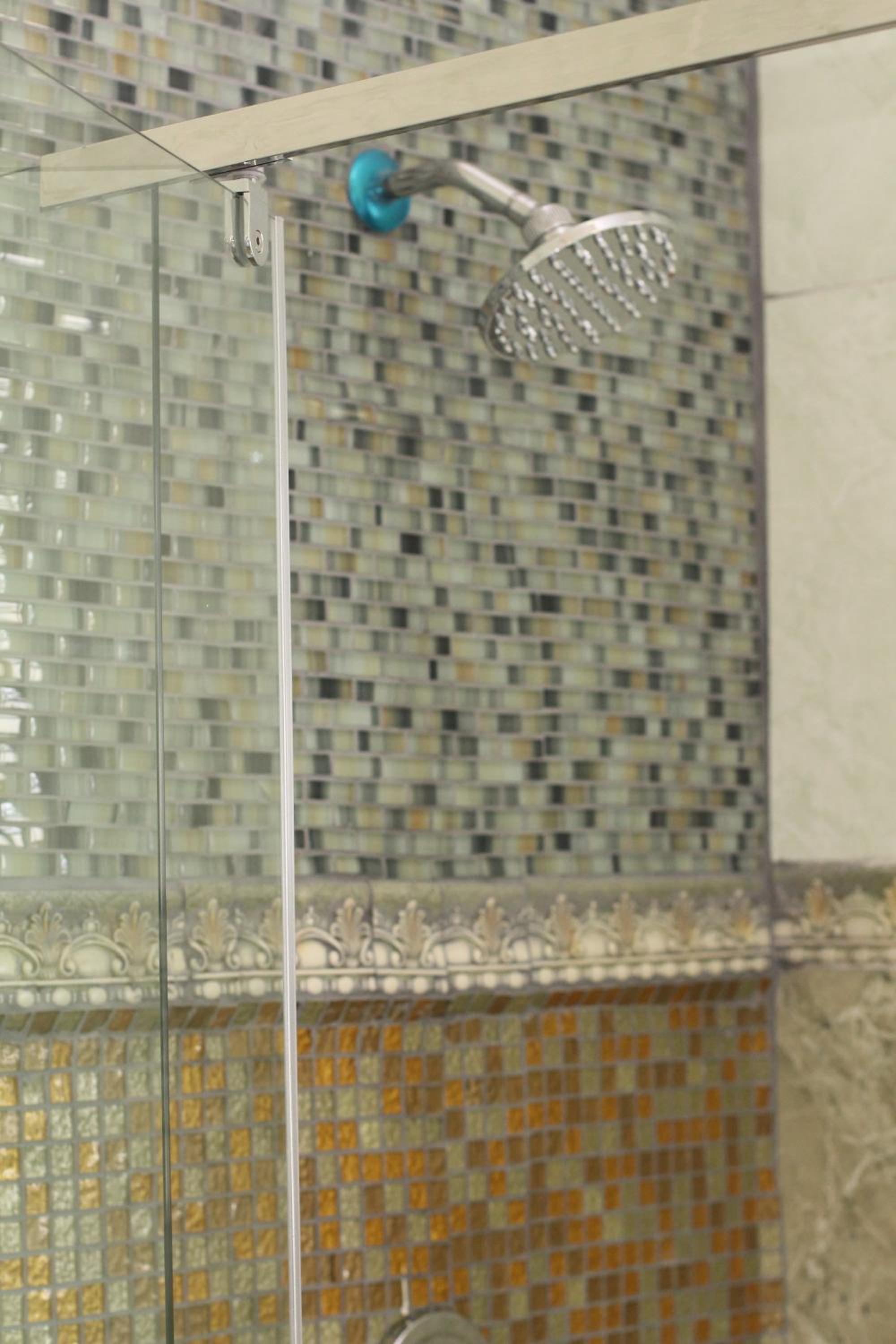Family Room with Shower photo 2