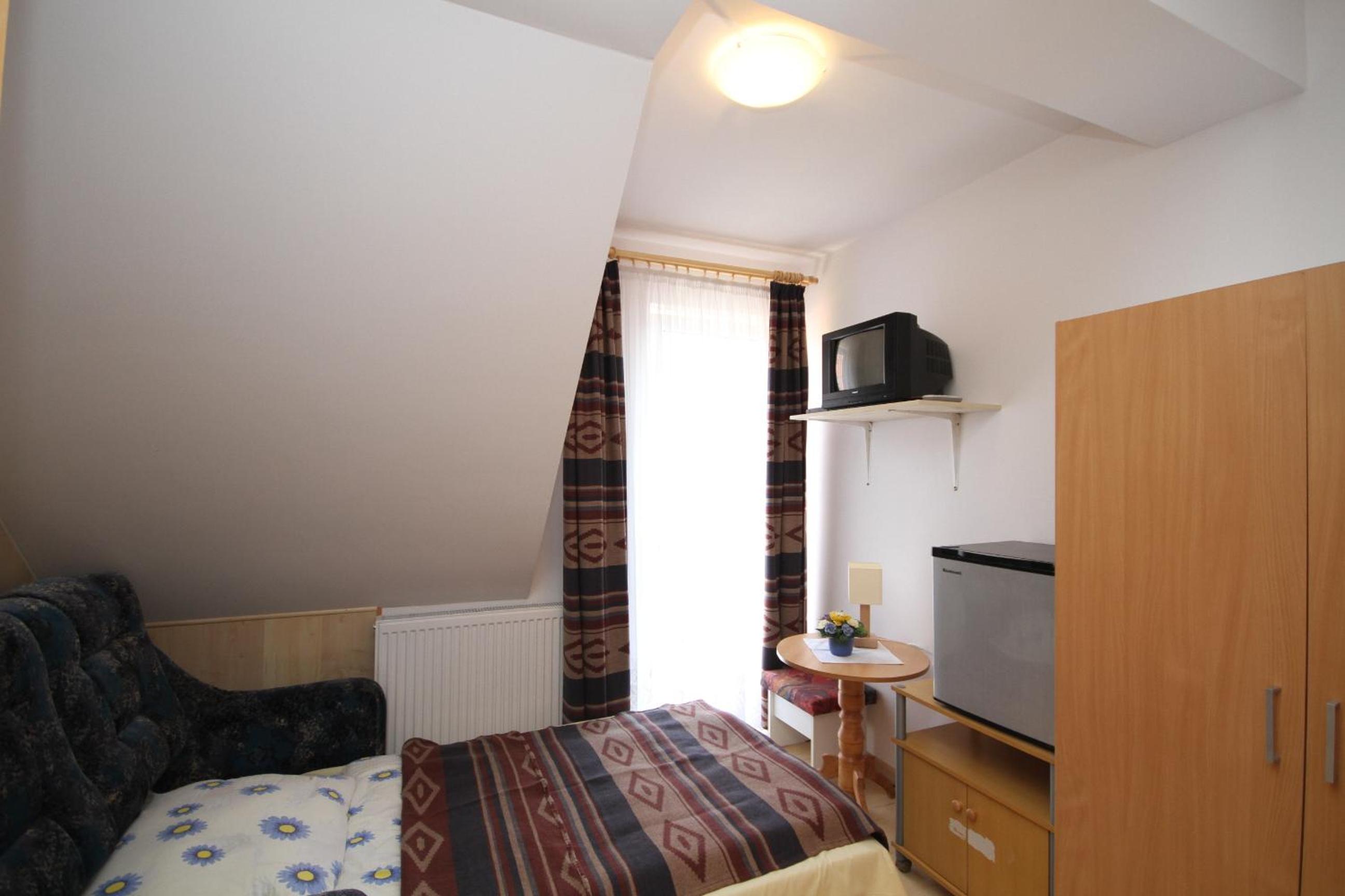 Single Room with Balcony photo 1
