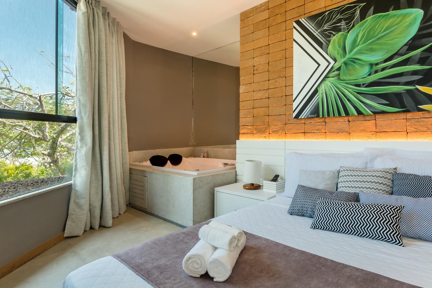 Double Room with Spa Bath photo 3