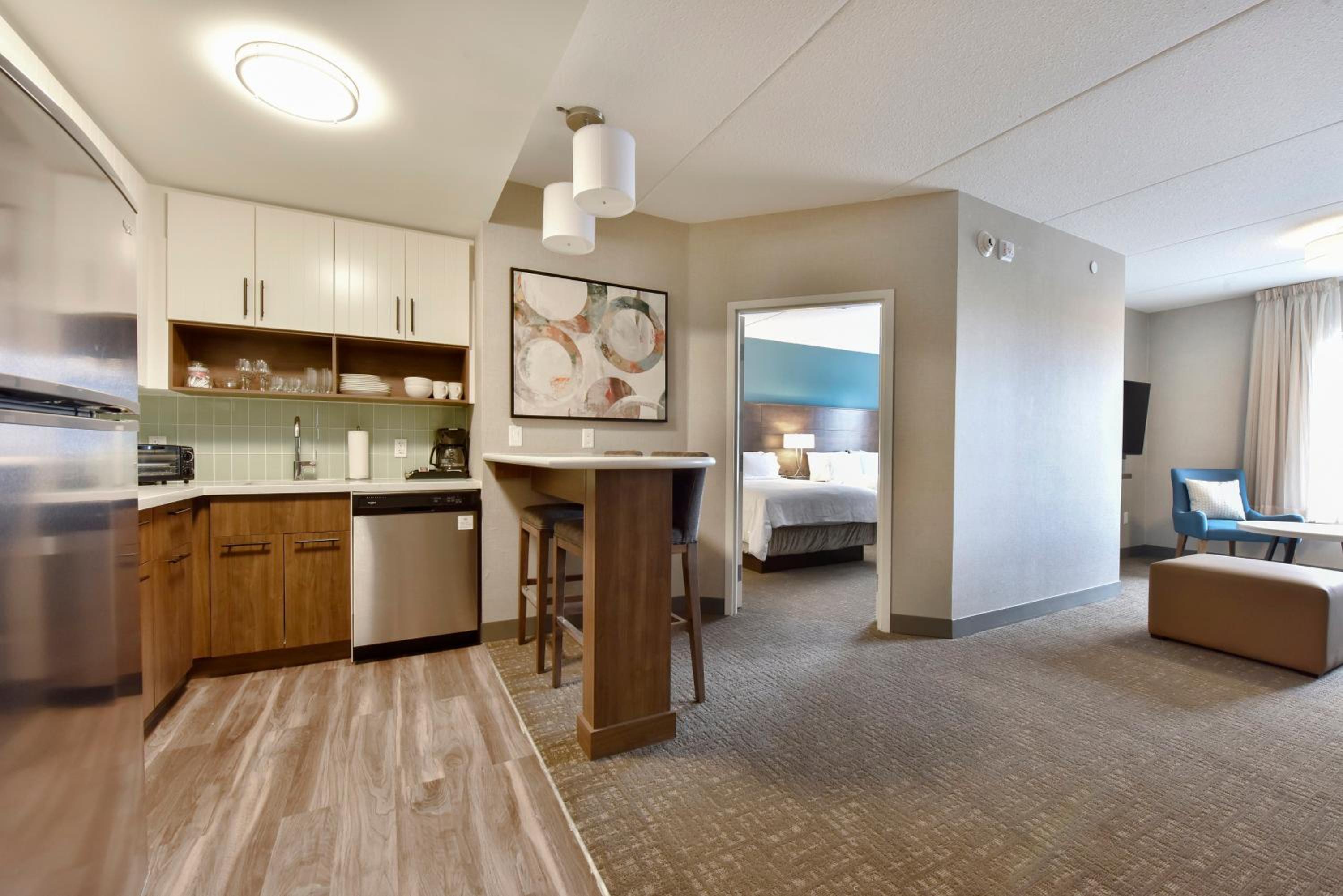 One-Bedroom Suite with Two Queen Beds - Photo 14