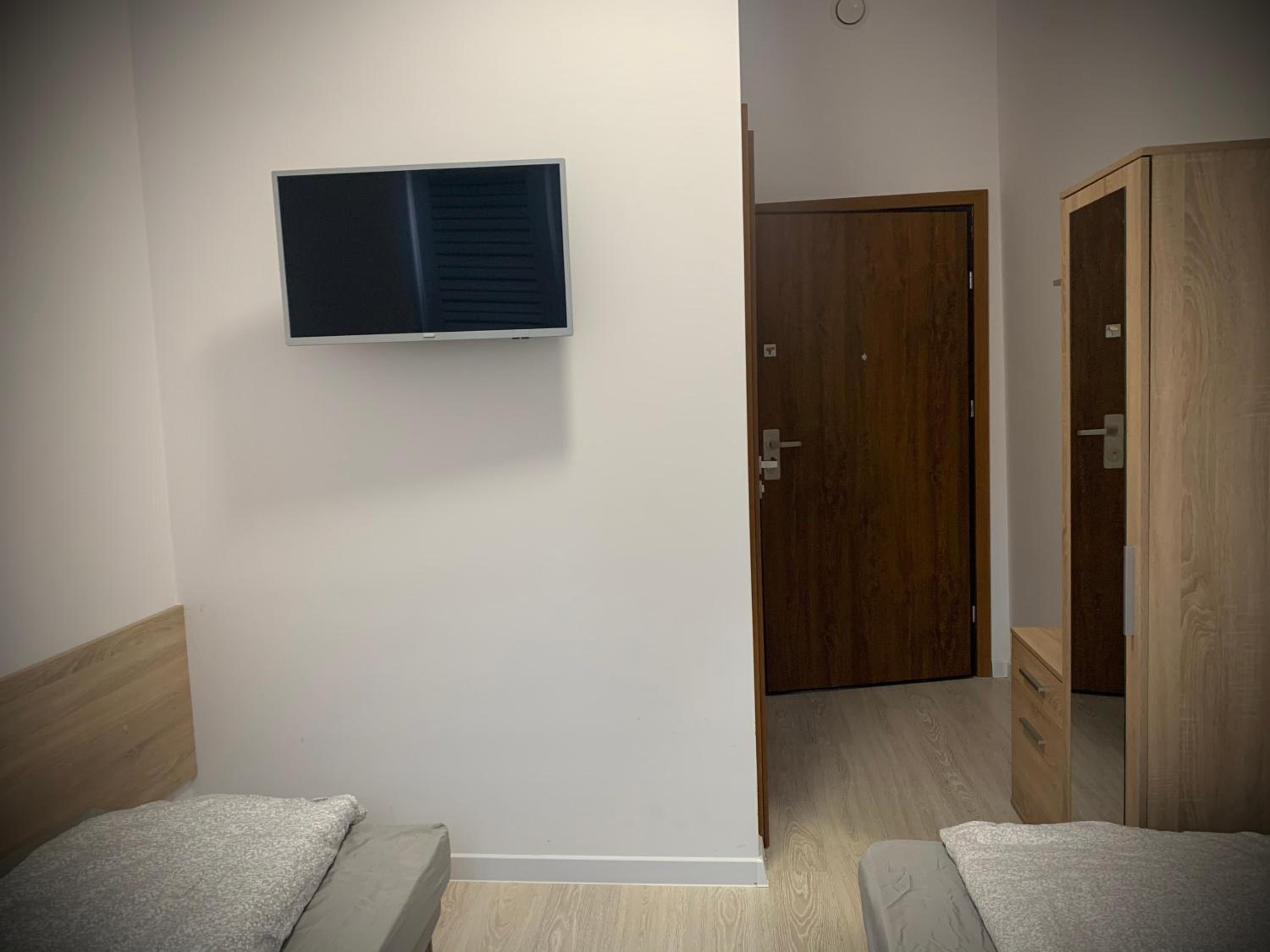 Double Room - Photo 3