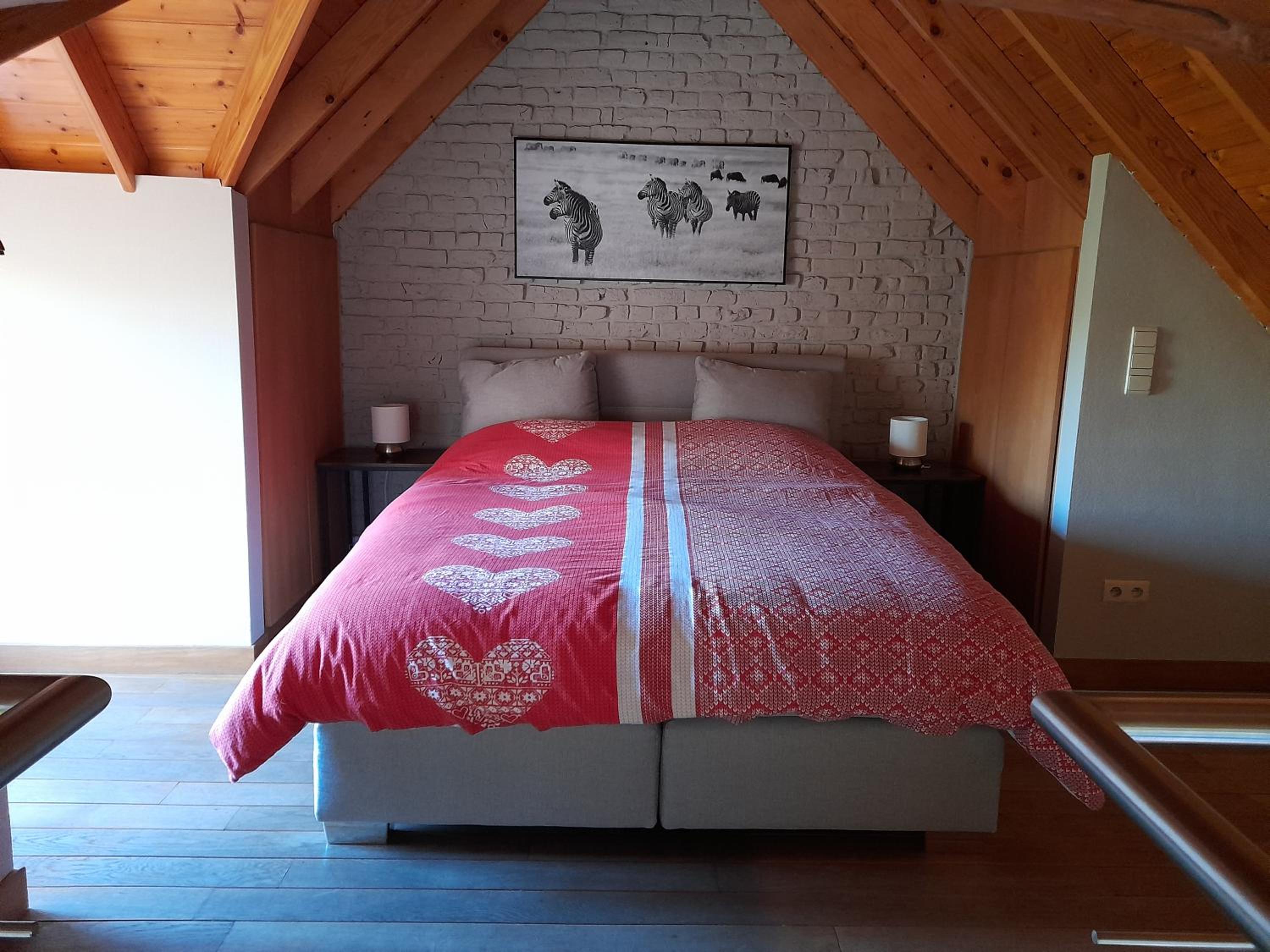 One-Bedroom House photo 1