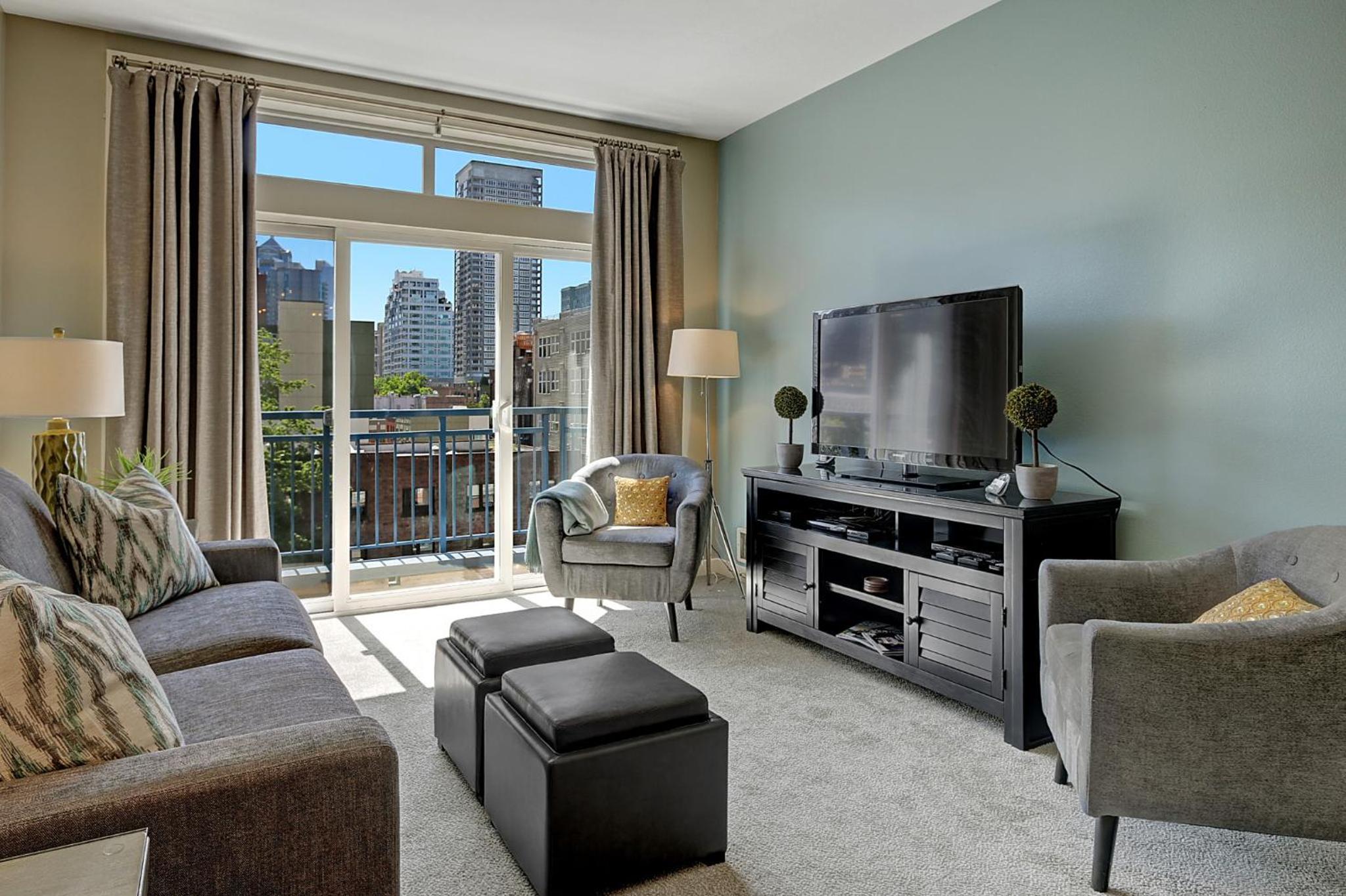 One-Bedroom Apartment - Photo 13