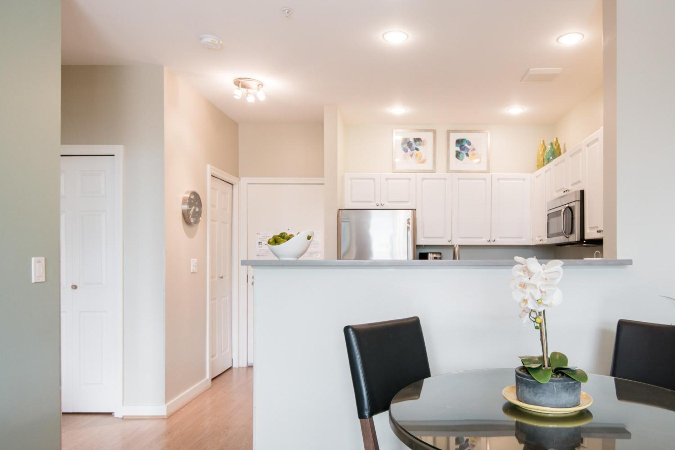 One-Bedroom Apartment - Photo 4