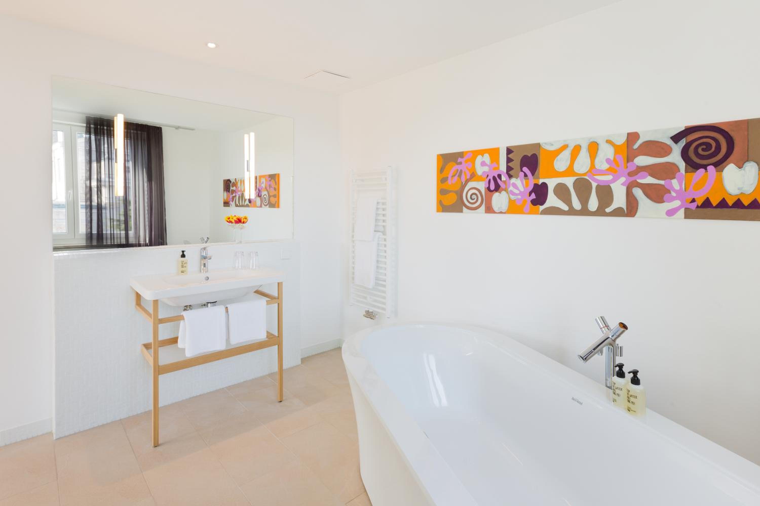 Suite with Balcony photo 3