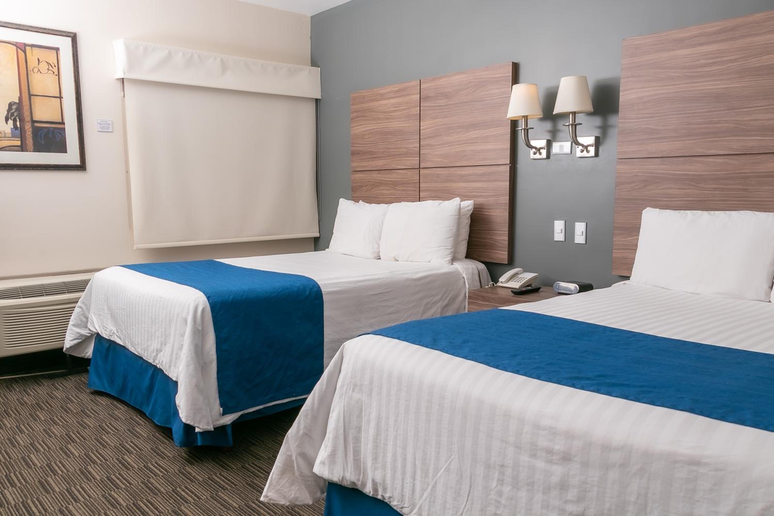 Double Room with 2 Double Beds - Non Smoking - Photo 13