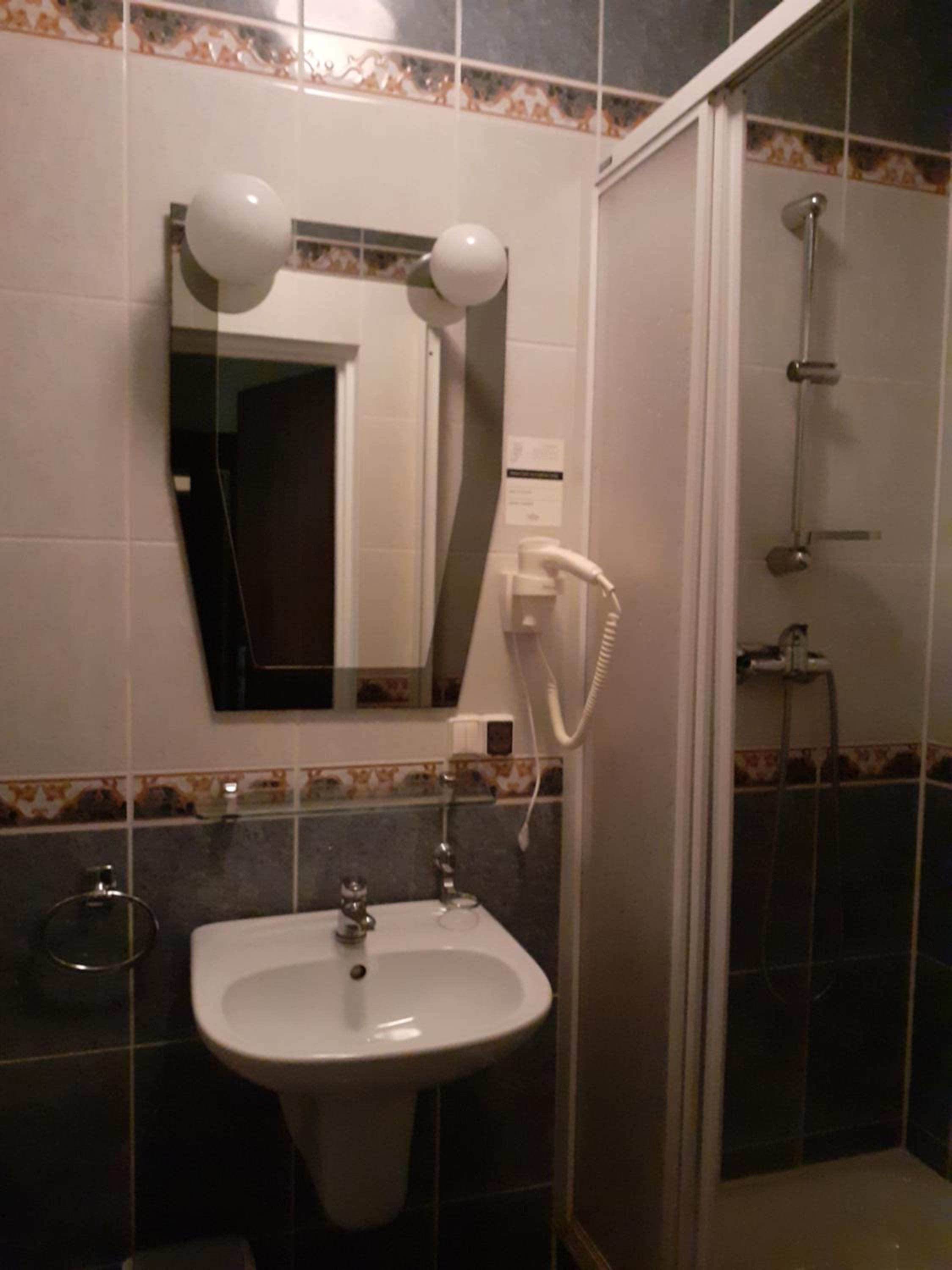 Triple Room - Photo 2