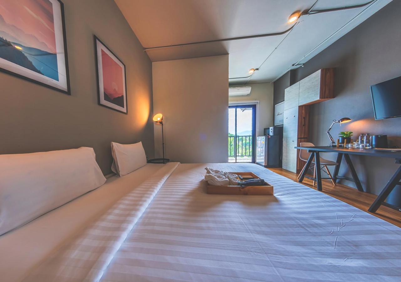 The Loft King Bed Room - Photo 10