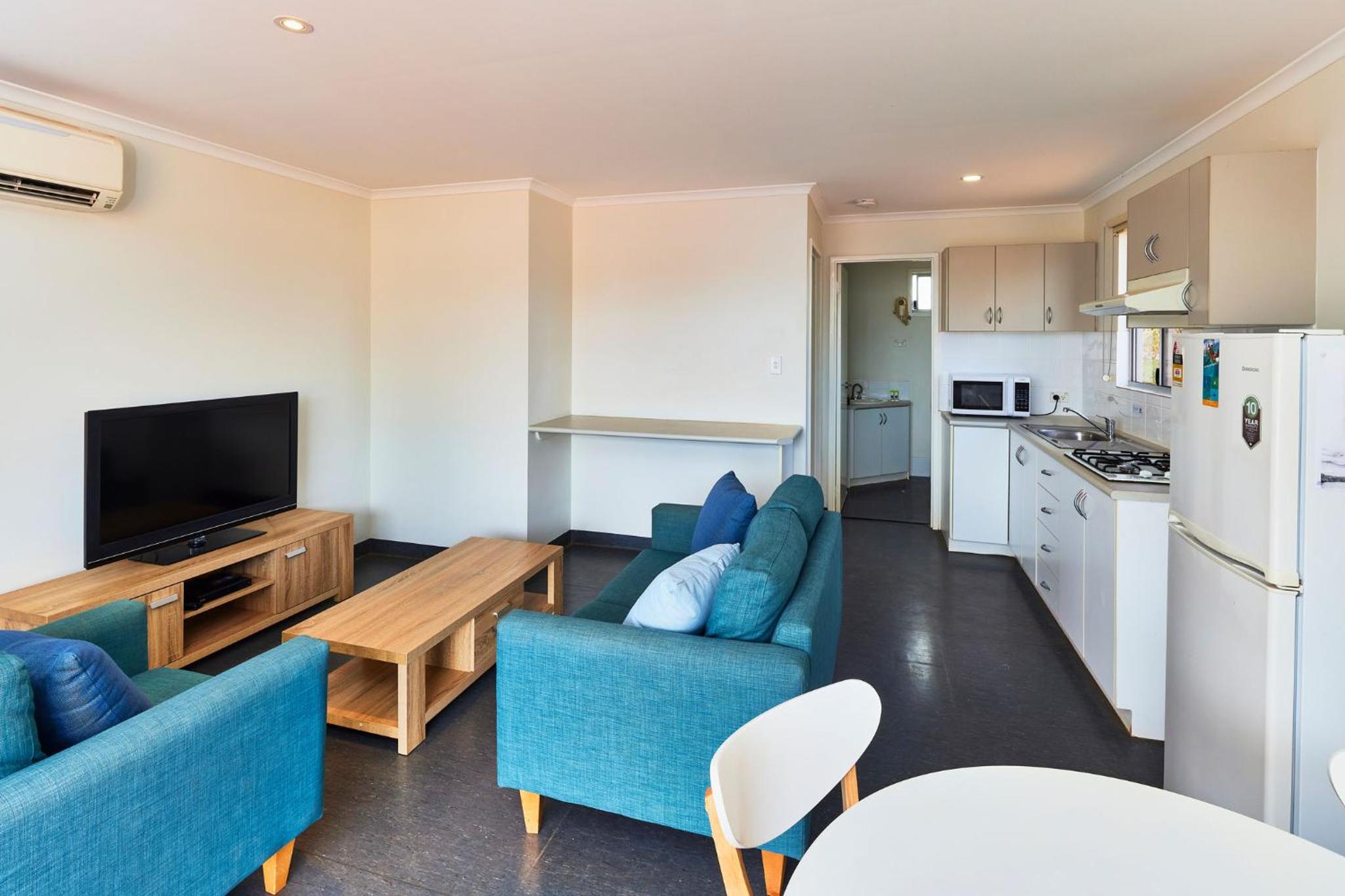 1 Bedroom Cabin