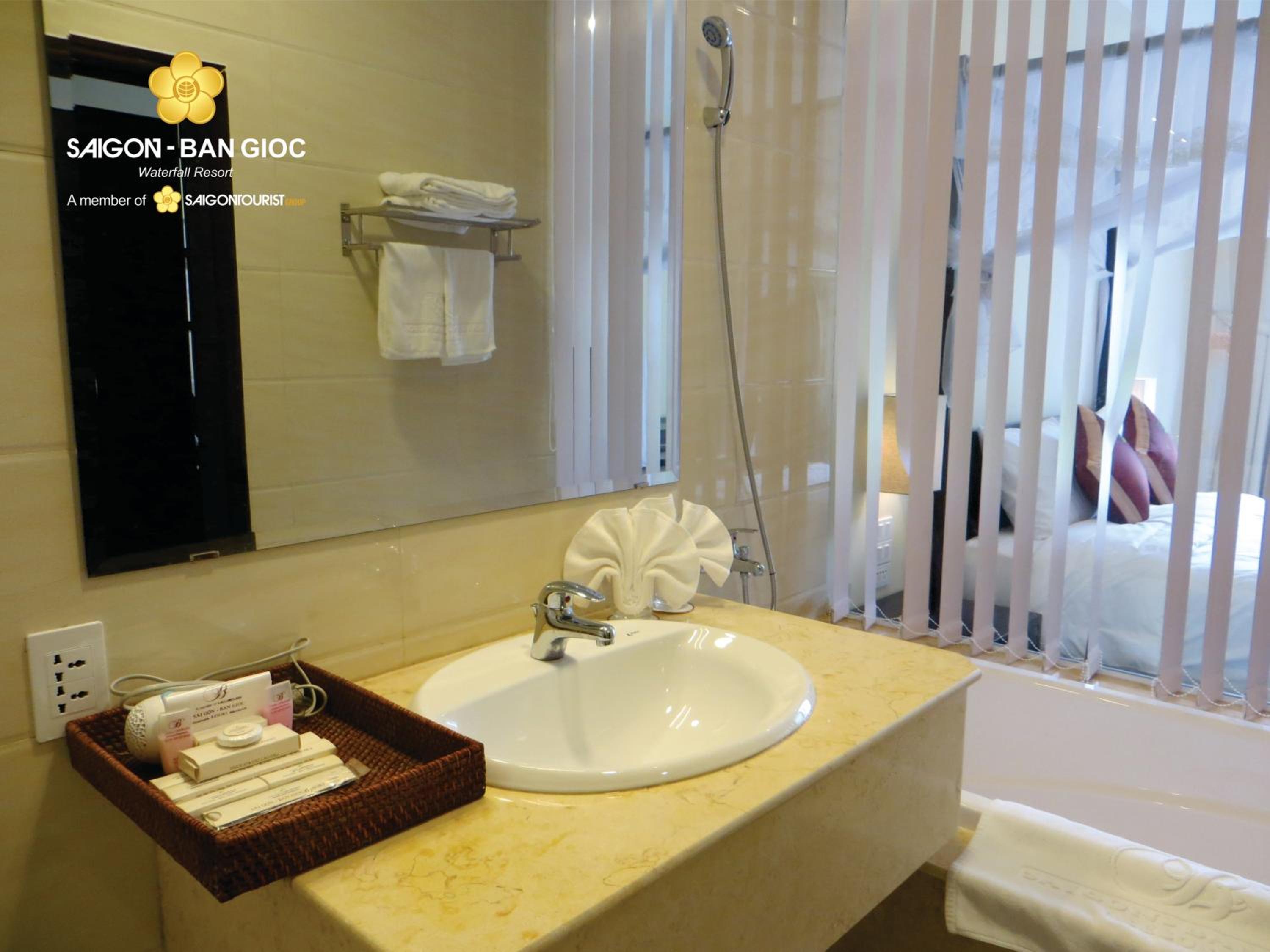 Double Room with Mountain View - Photo 5