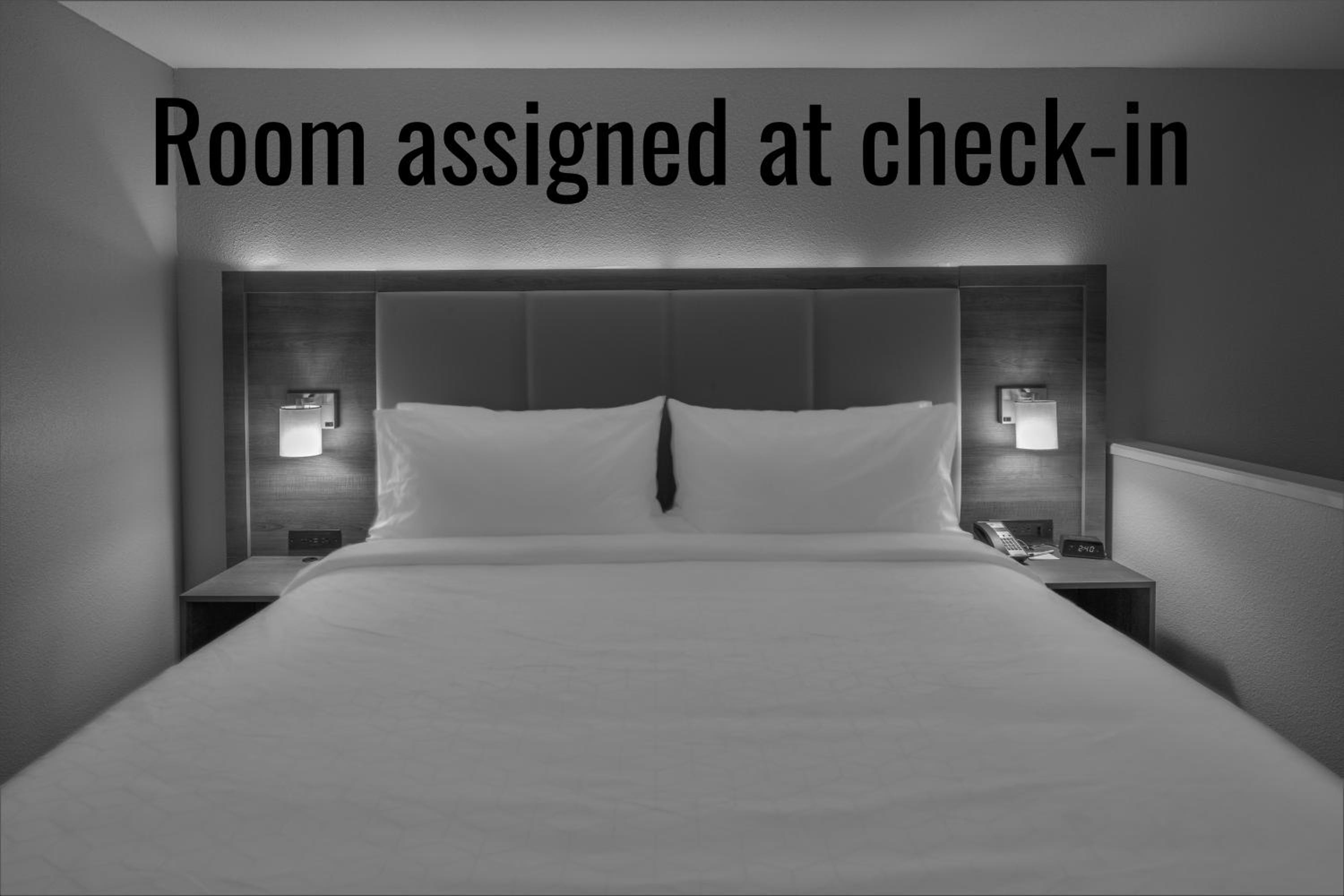 Standard Room photo 3