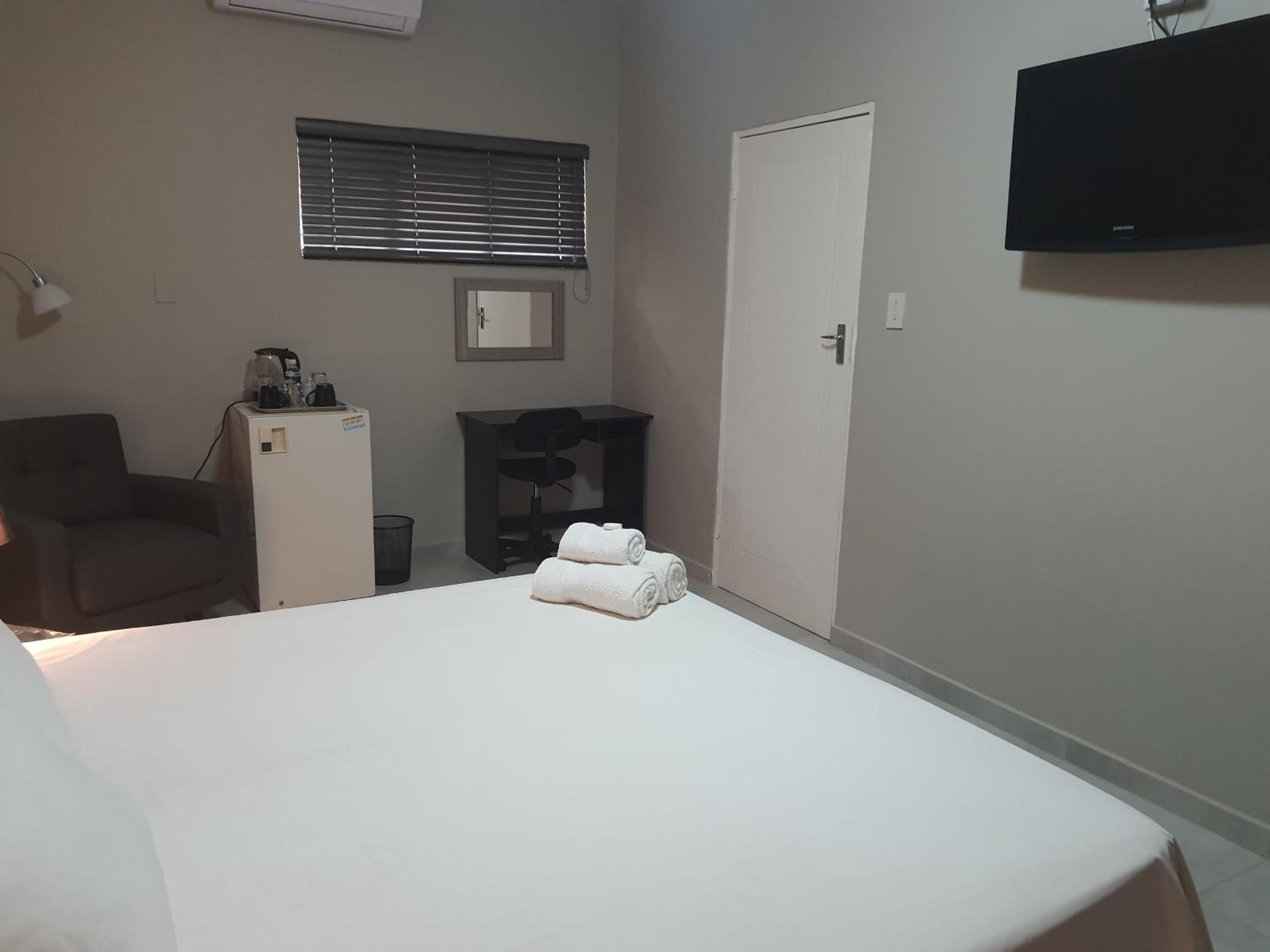 Double Room photo 2