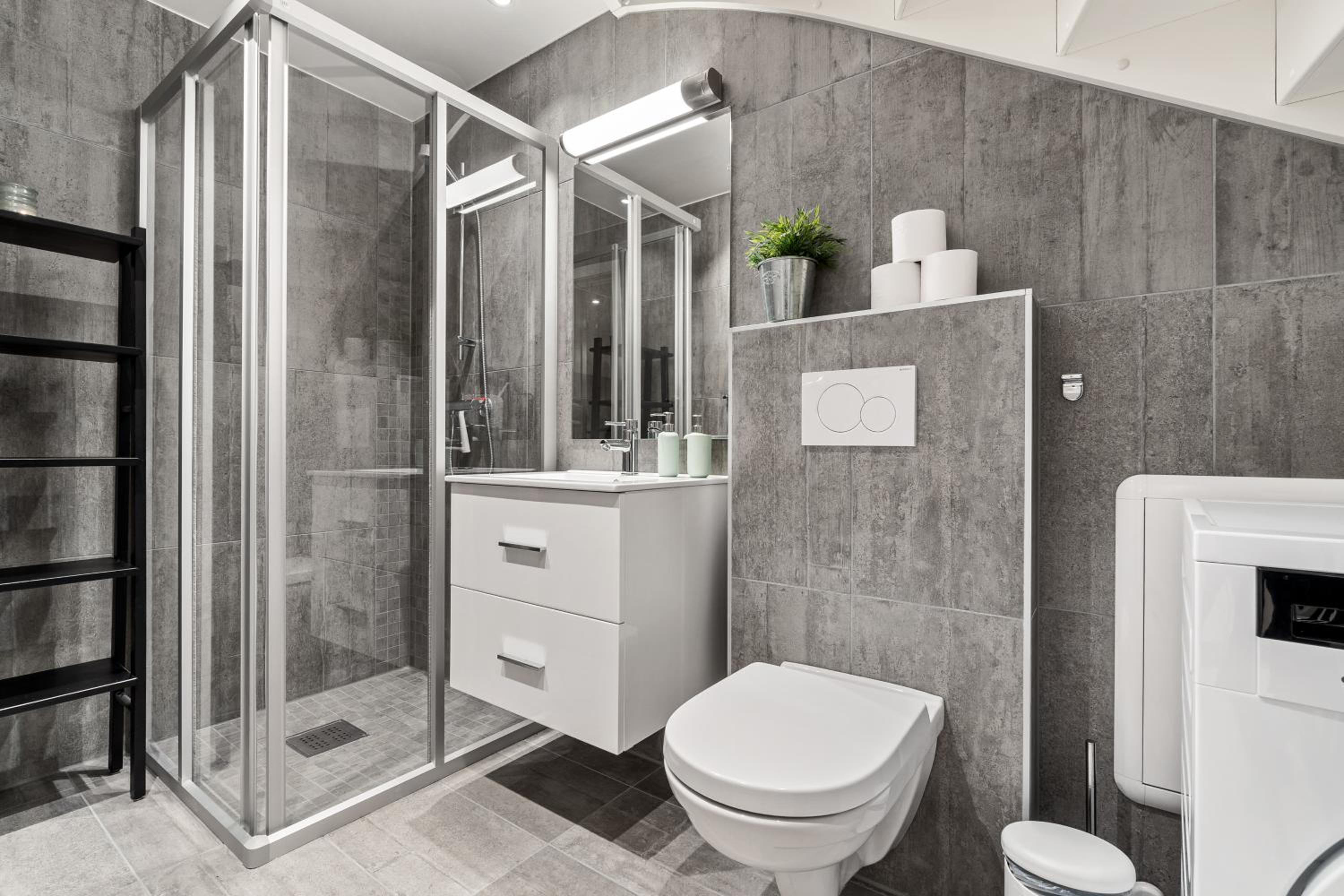 Two-Bedroom Apartment - Photo 10