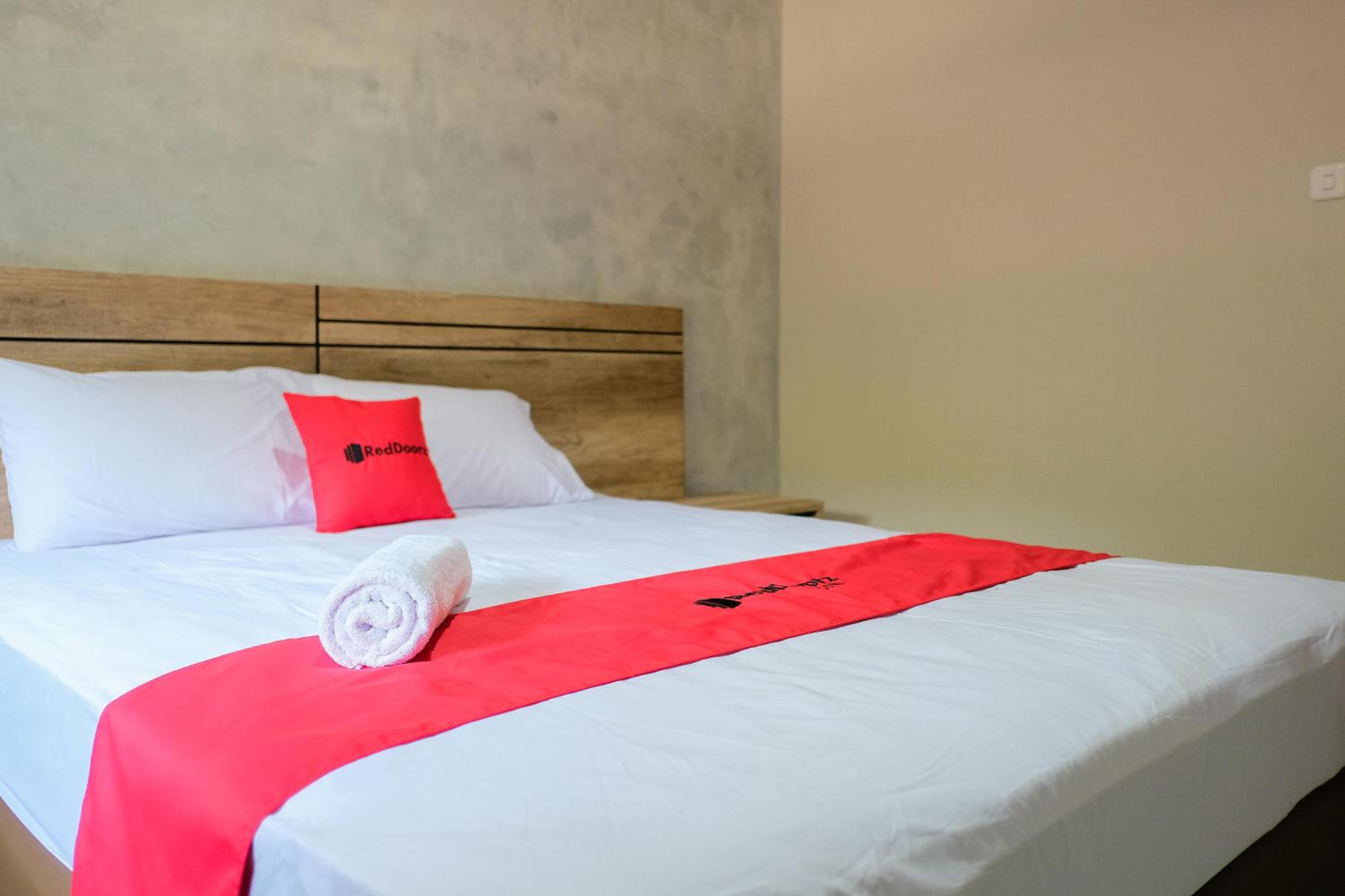 Double Room - Photo 5
