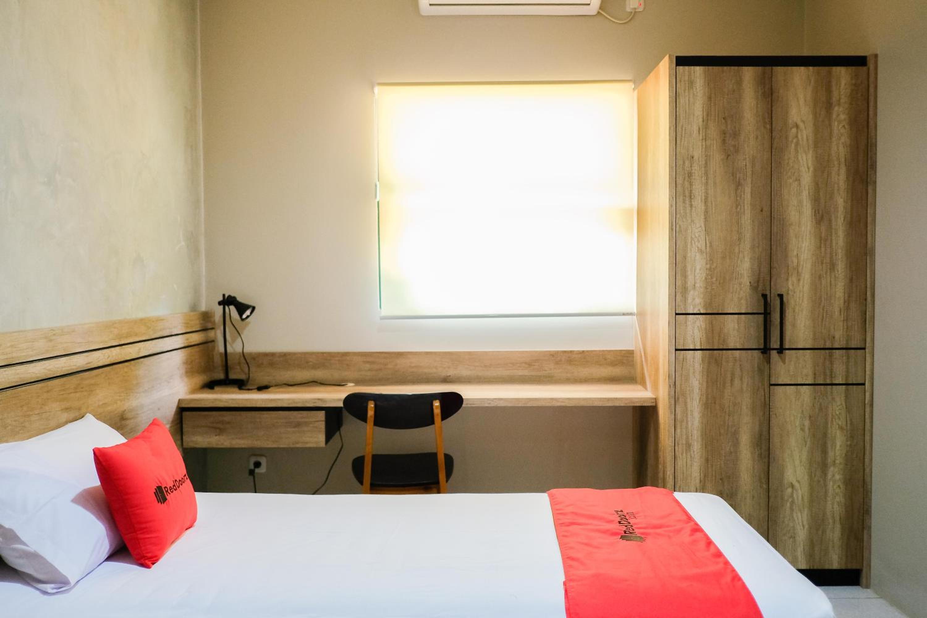 Twin Room - Photo 1