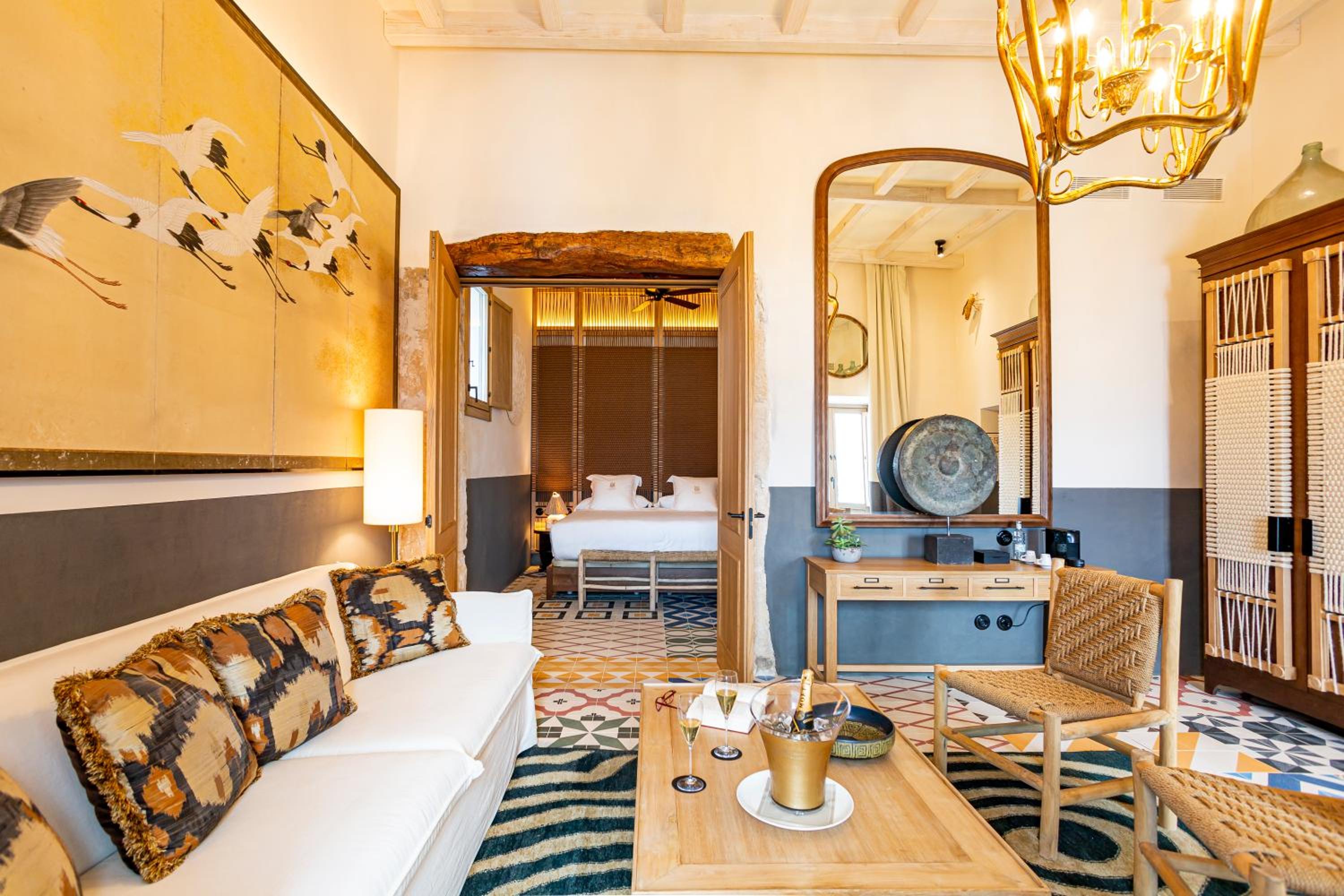 Suite Deluxe with Transfer photo 3
