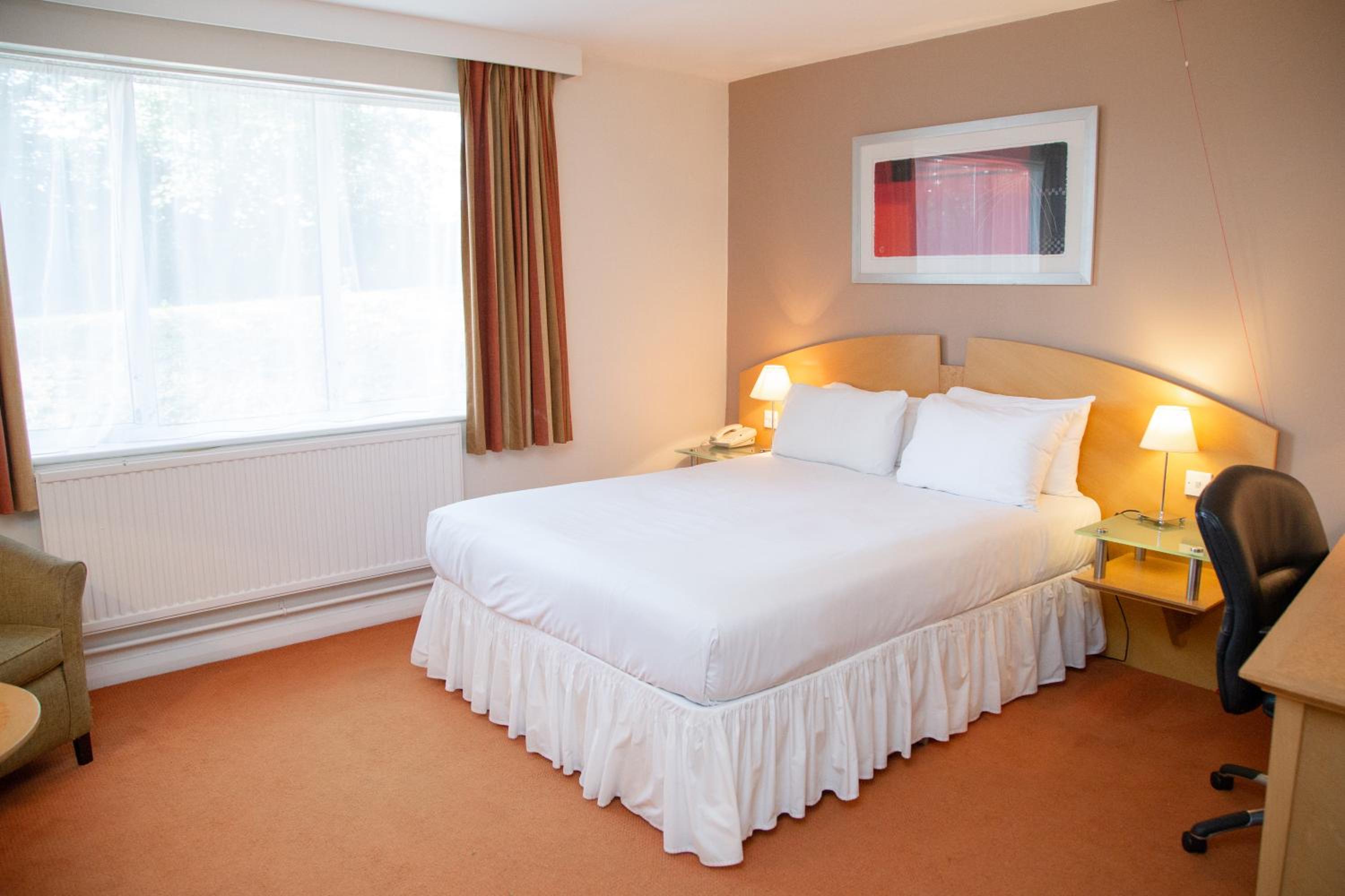 Standard Double Room - Photo 7