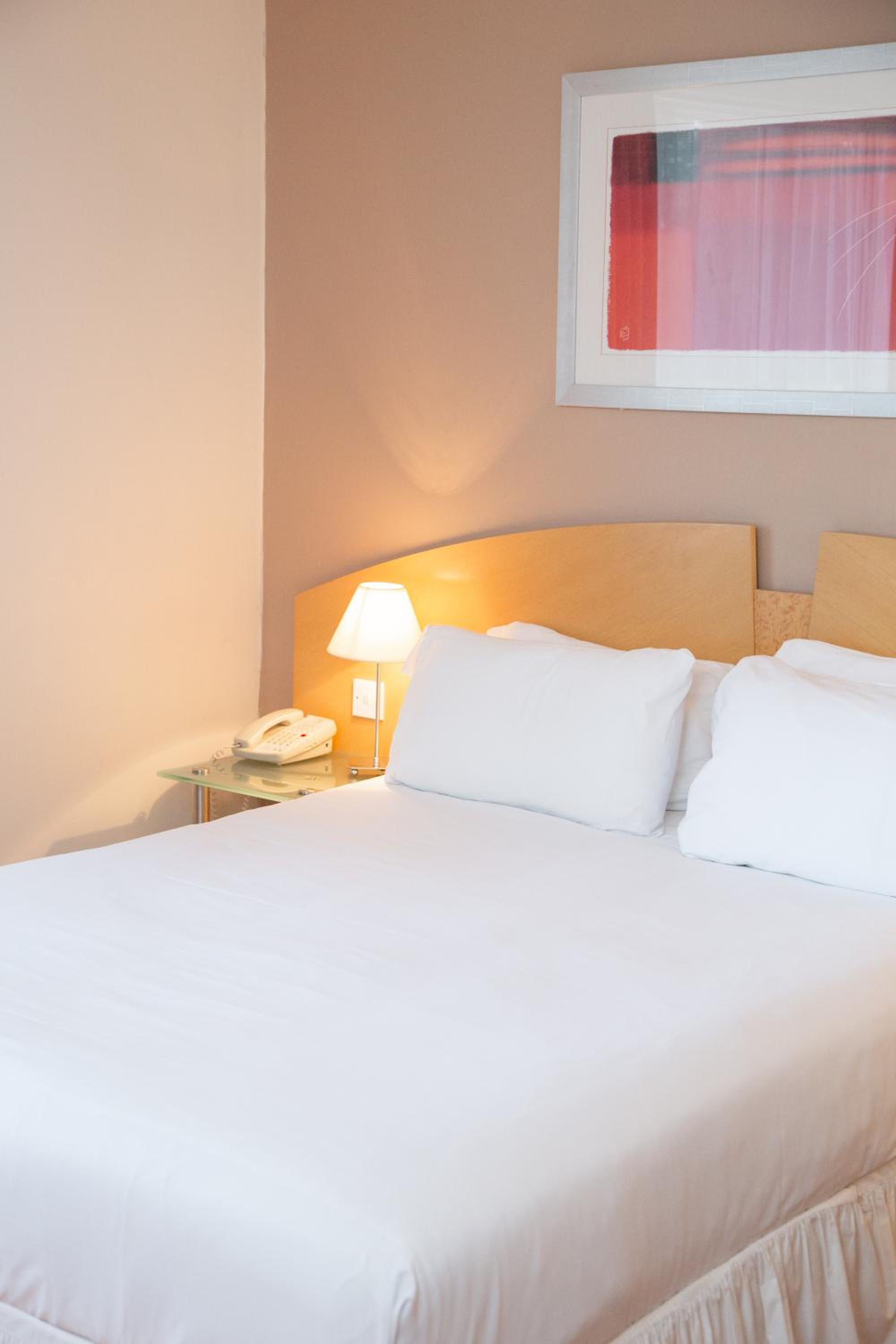 Standard Double Room - Photo 1