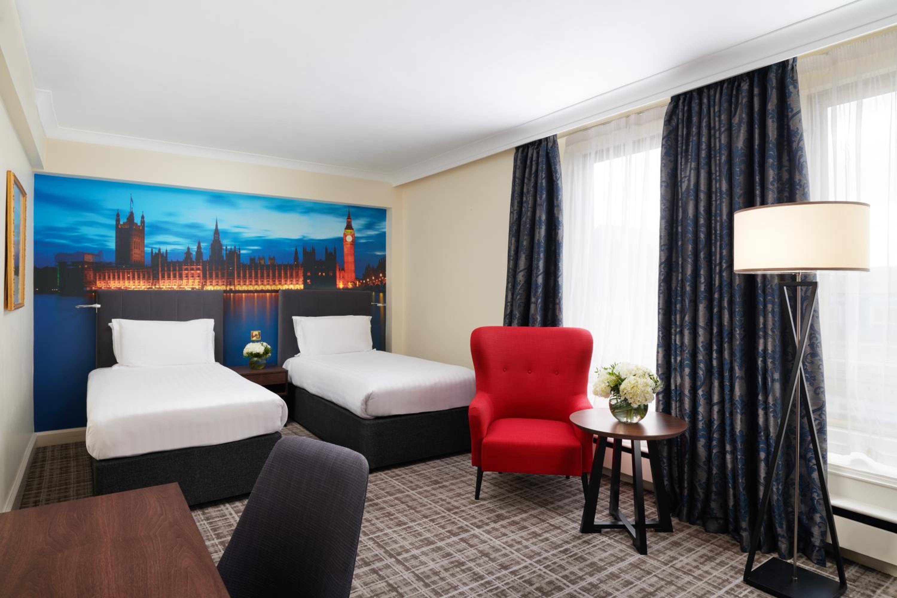 Club Twin Room