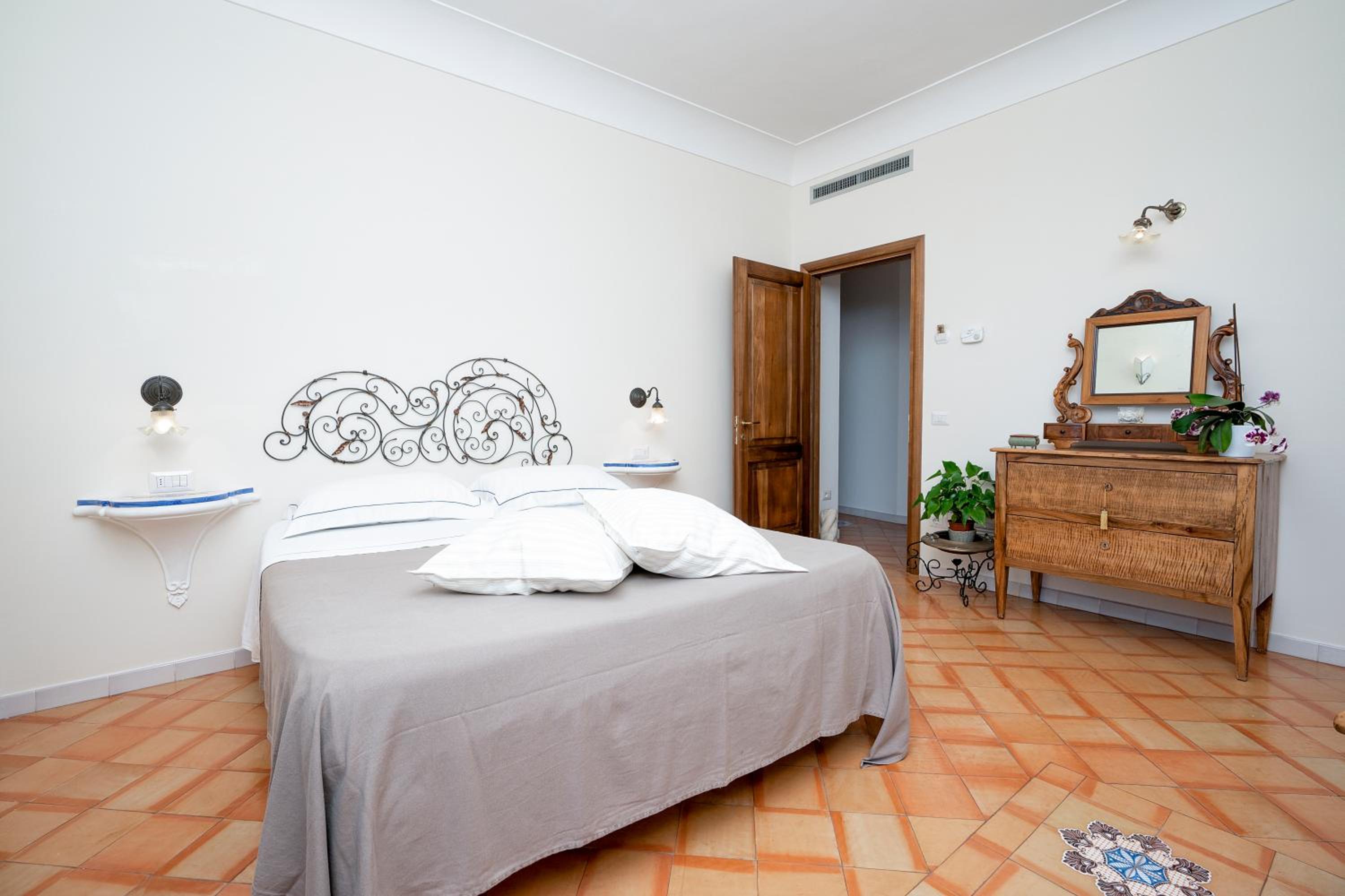 Double Room with Balcony and Sea View