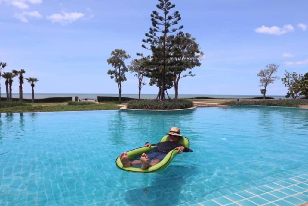 Three-Bedroom Villa - Photo 49
