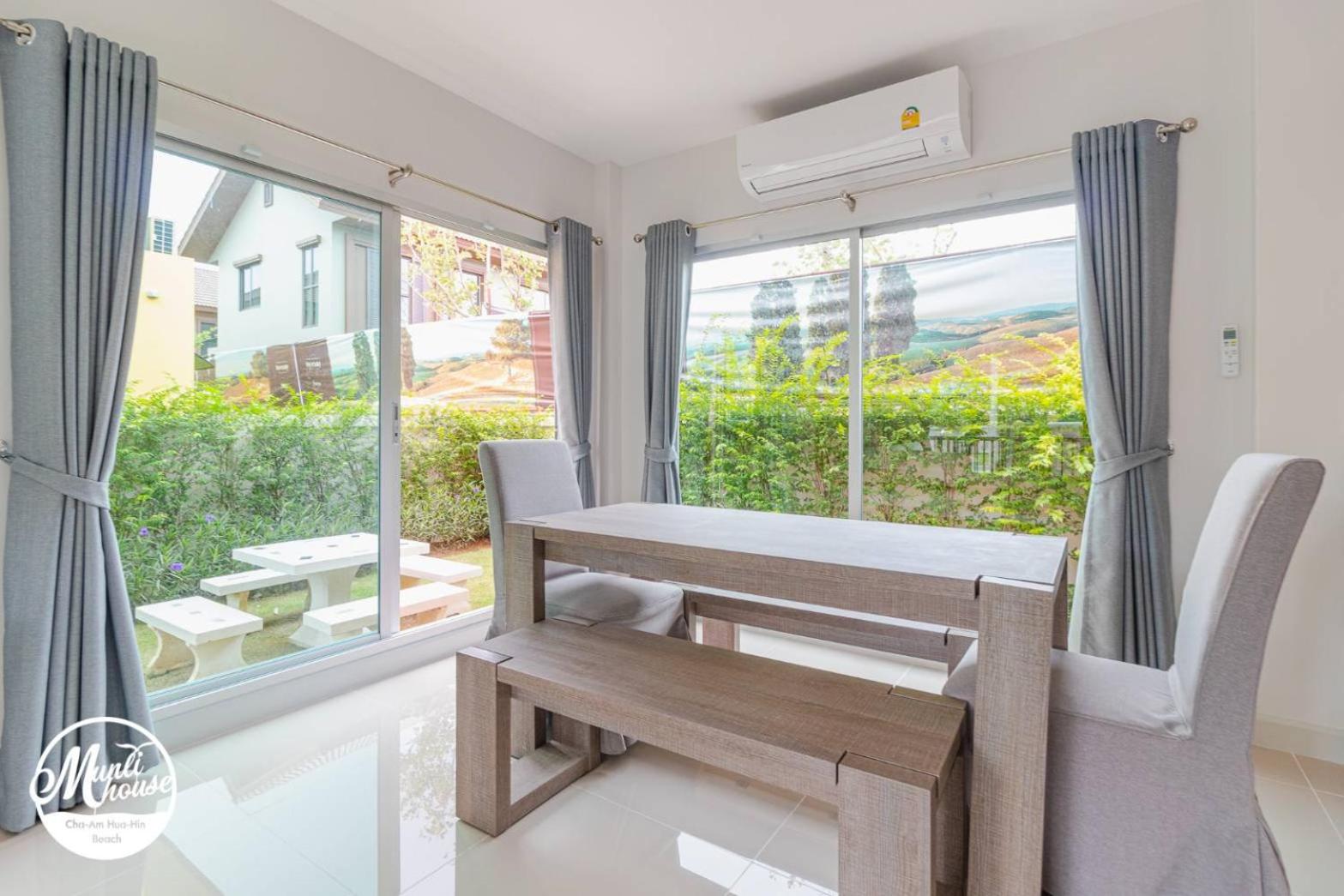 Three-Bedroom Villa - Photo 25