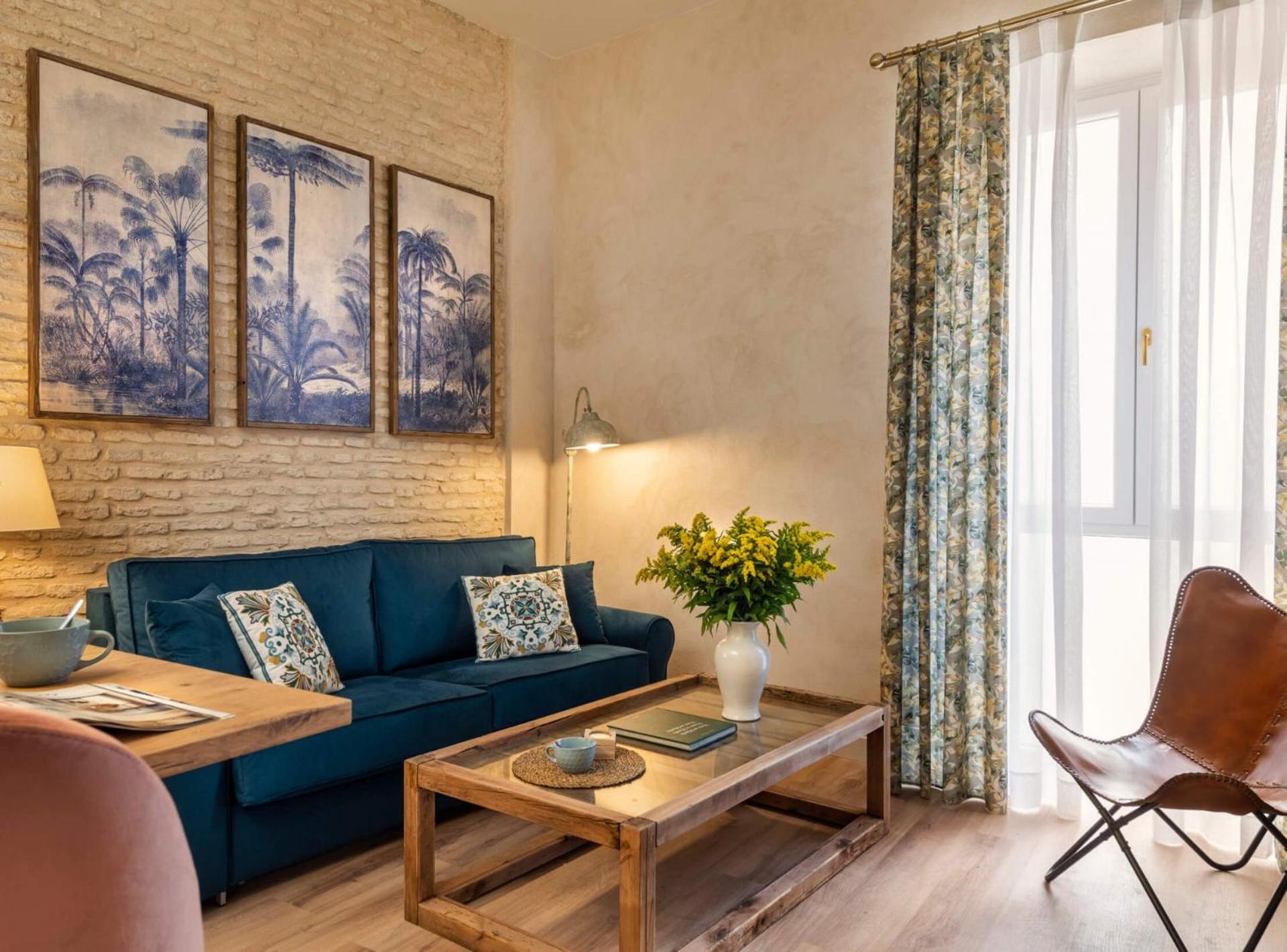 Penthouse Apartment with Terrace - Photo 1