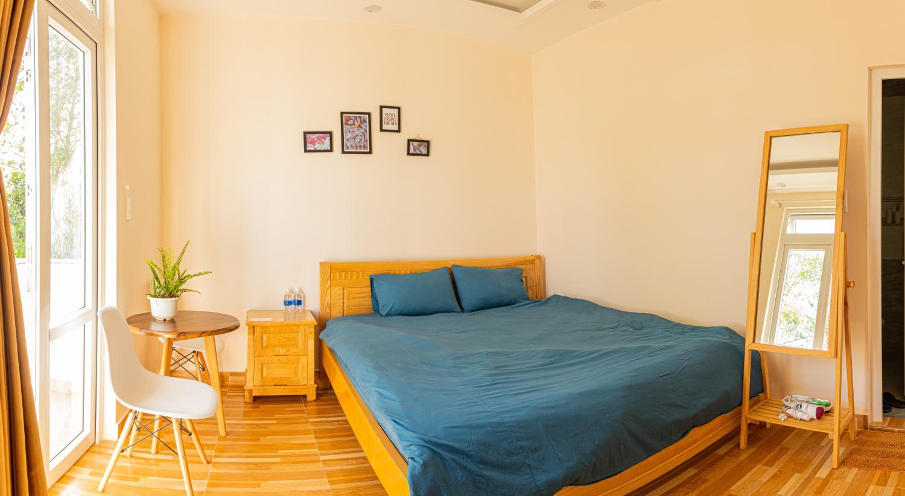King Room with Balcony