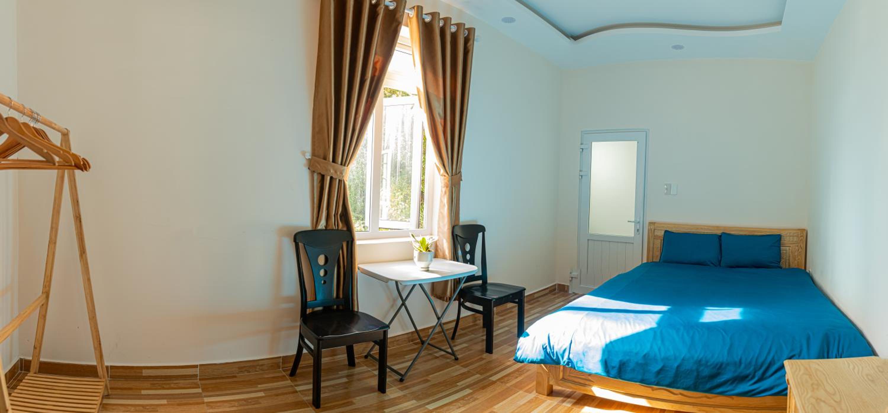 King Room with Garden View
