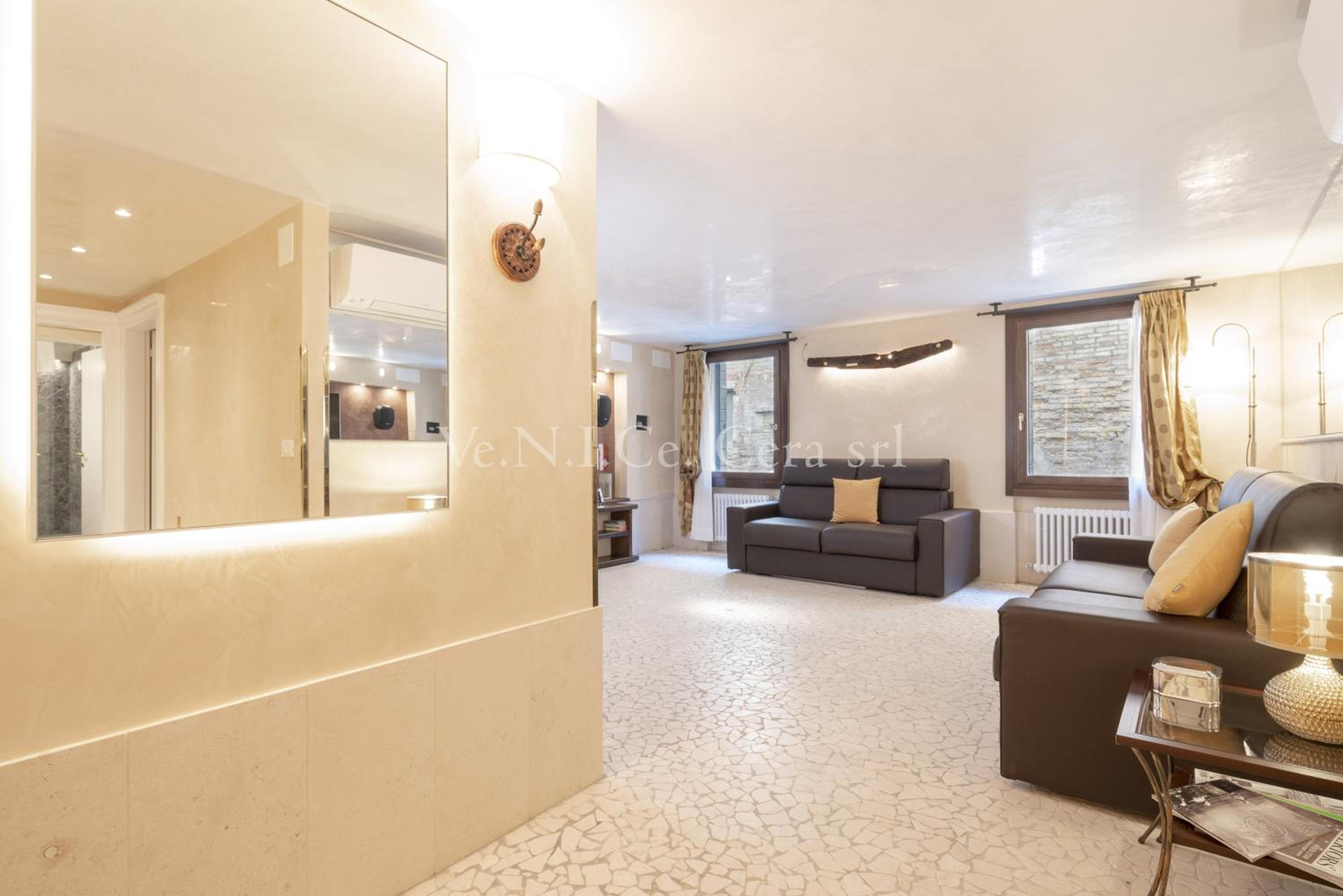 Superior Apartment photo 2