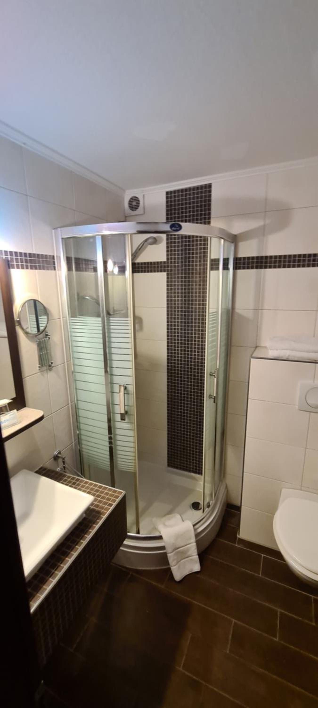 Double Room - Photo 20