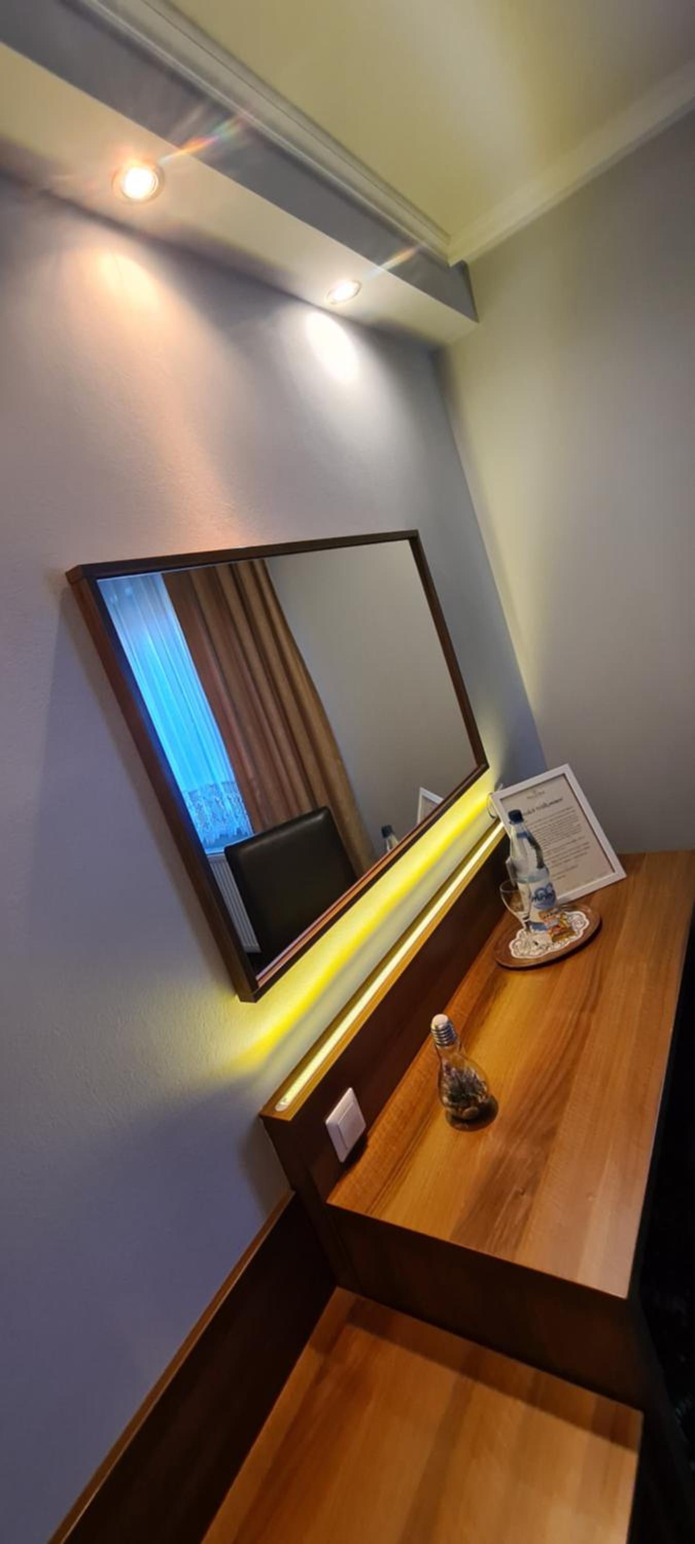 Double Room - Photo 13