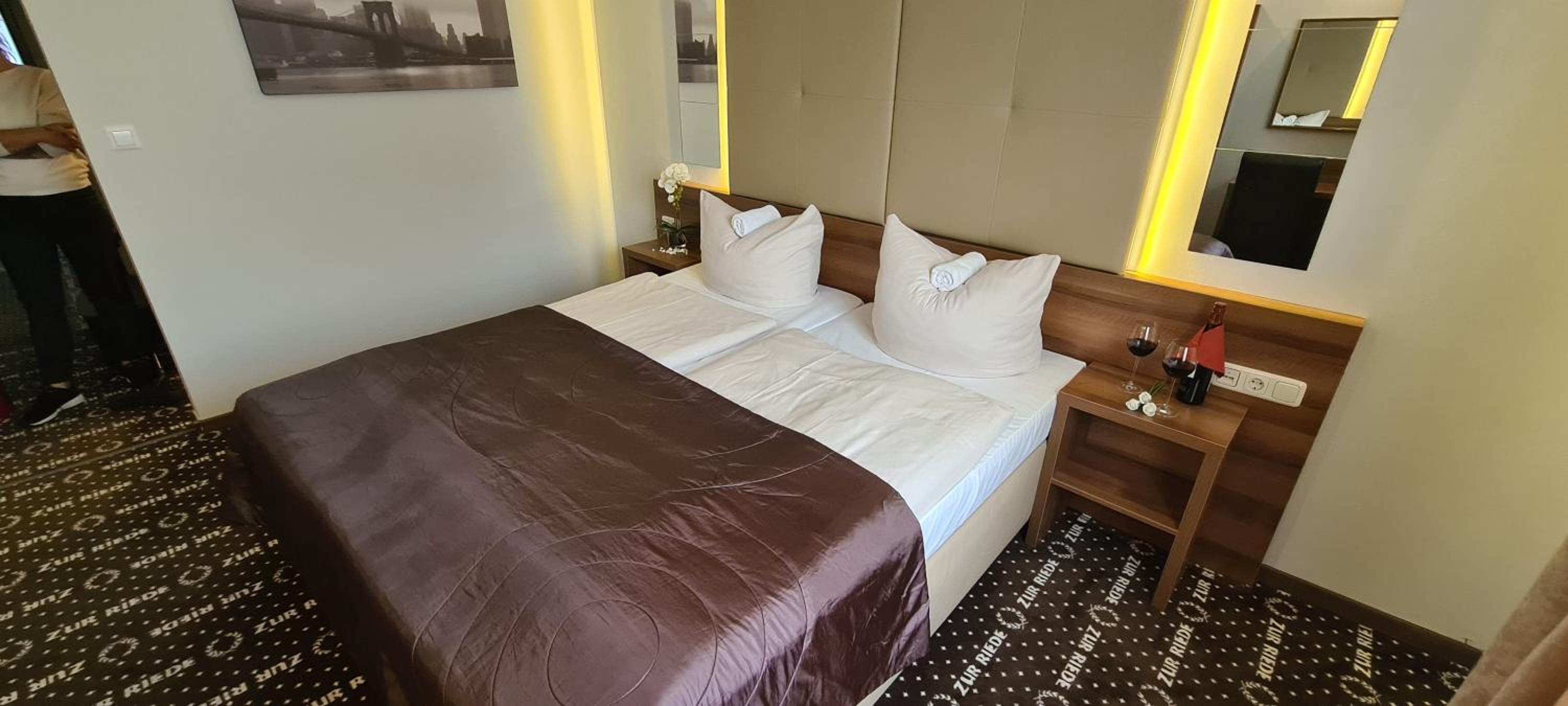 Double Room - Photo 6