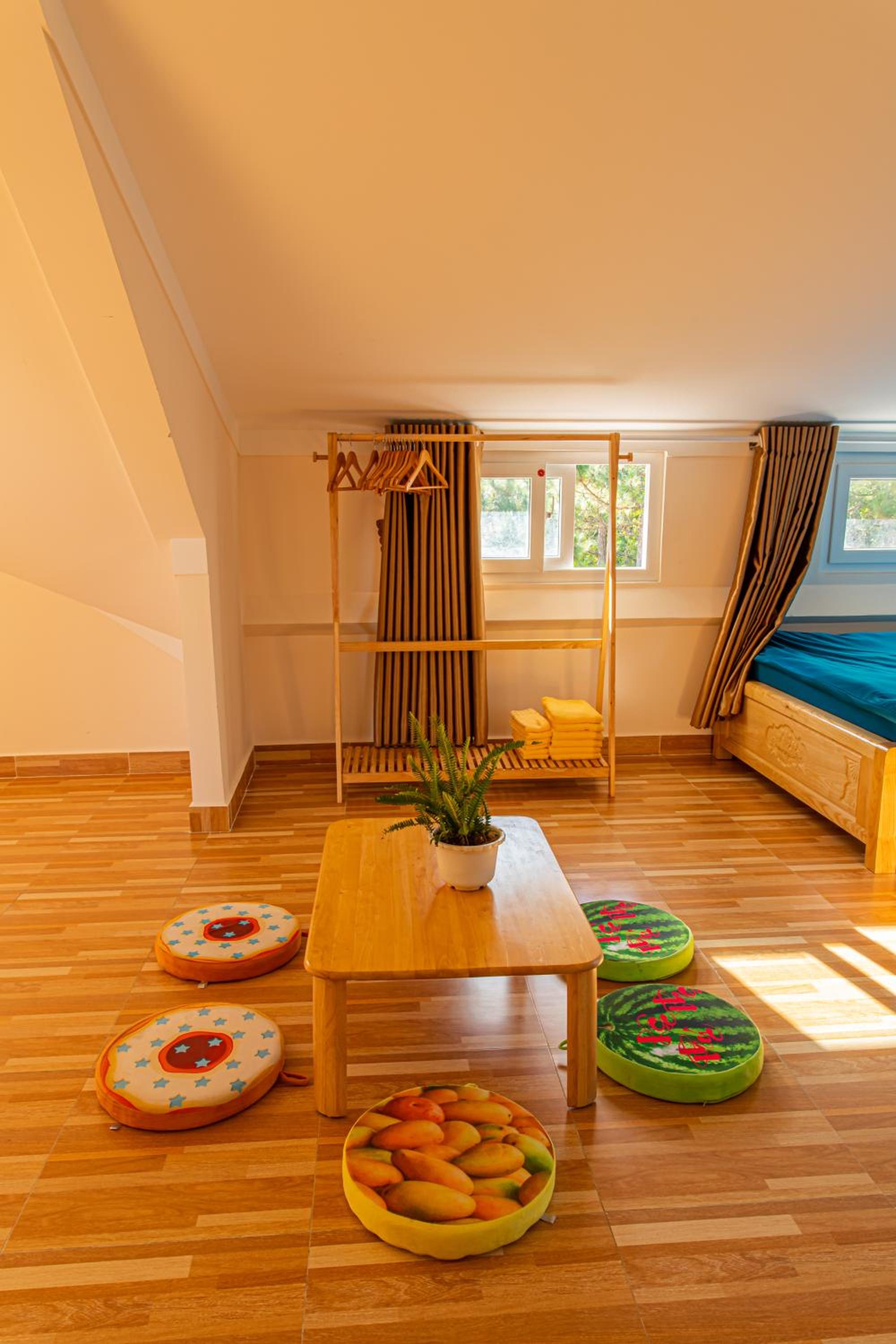 Quadruple Room with Private Bathroom