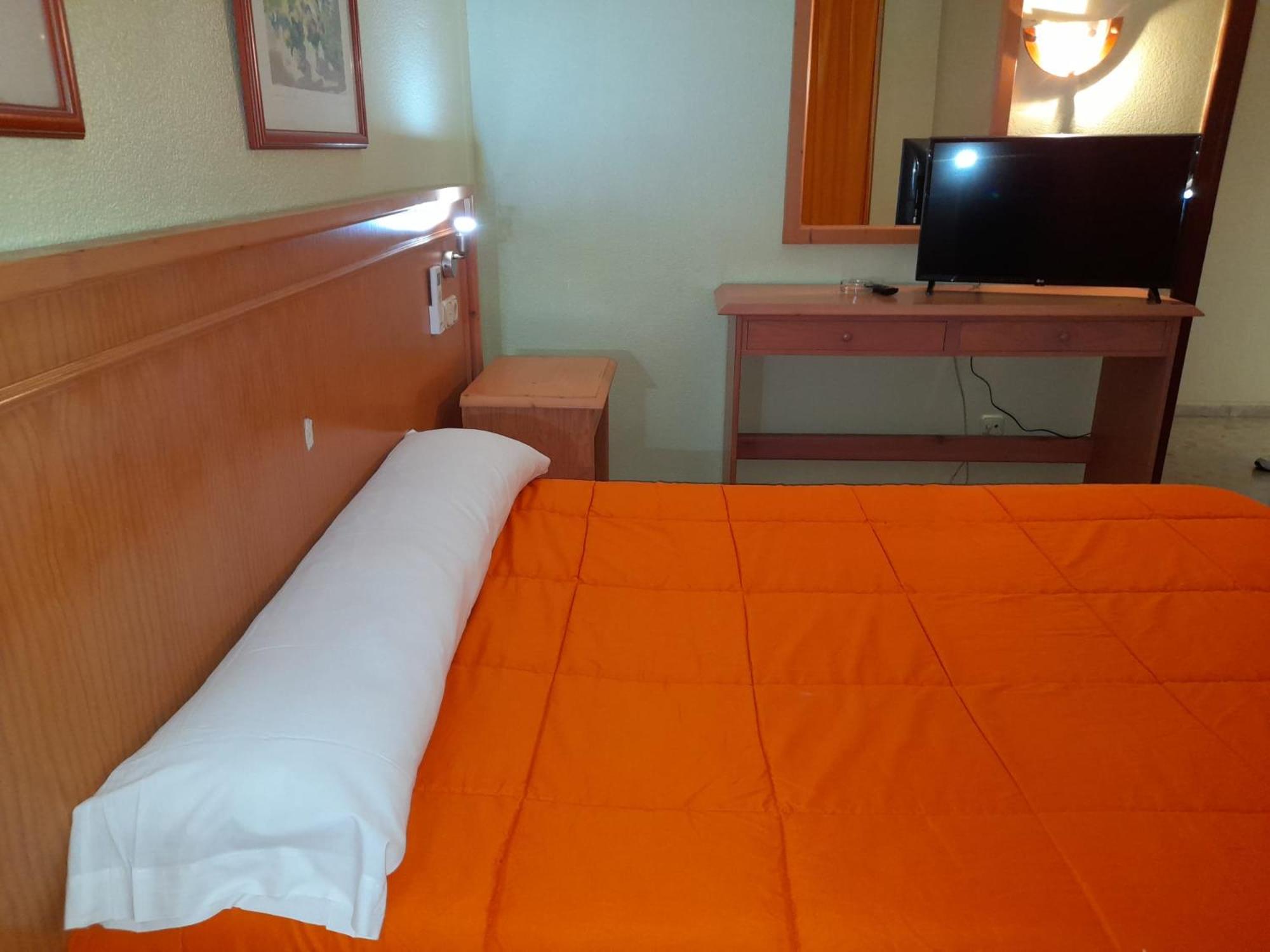 Standard Double Room photo 2