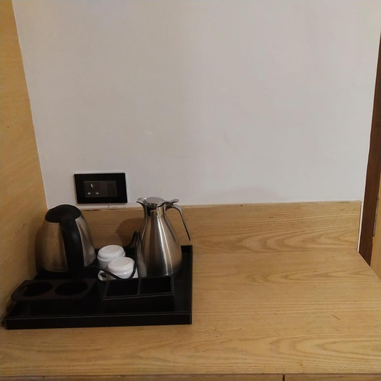 Deluxe Double Room - Photo 9